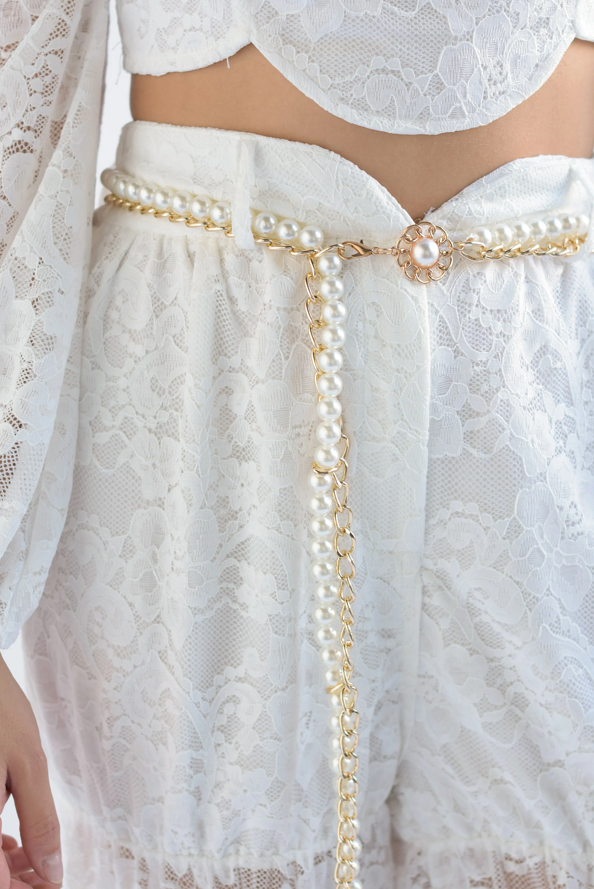 Set Pantalón y Top cinturón perlas encaje Blanco