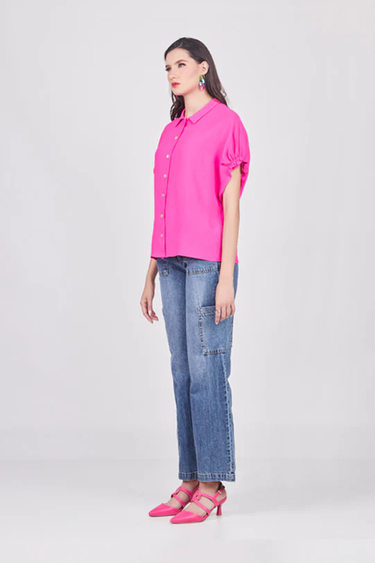 BLUSA FUCSIA CON CUELLO CAMISERO