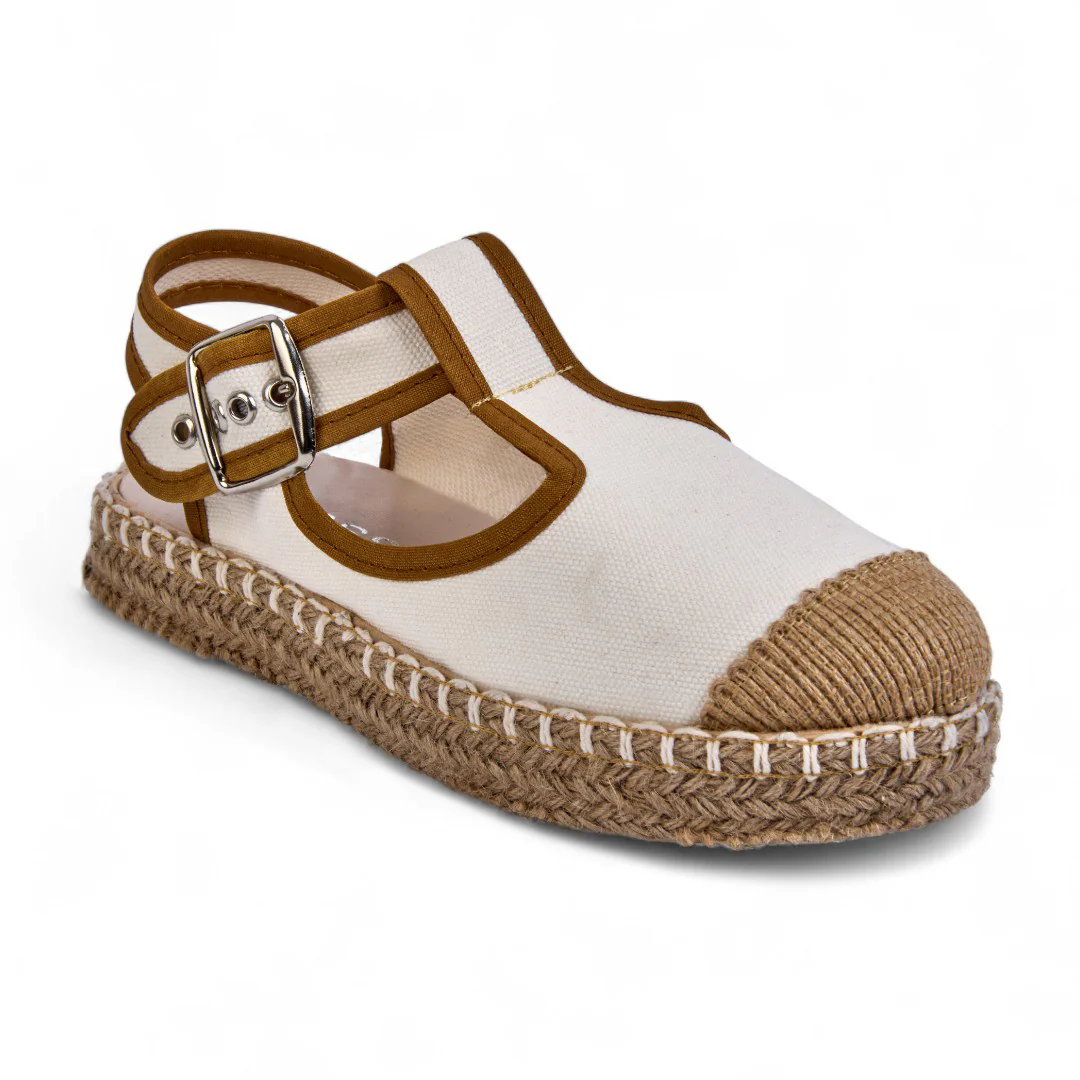 ALPARGATA DE PISO HUESO DESTALONADA CON PULSERA 09798