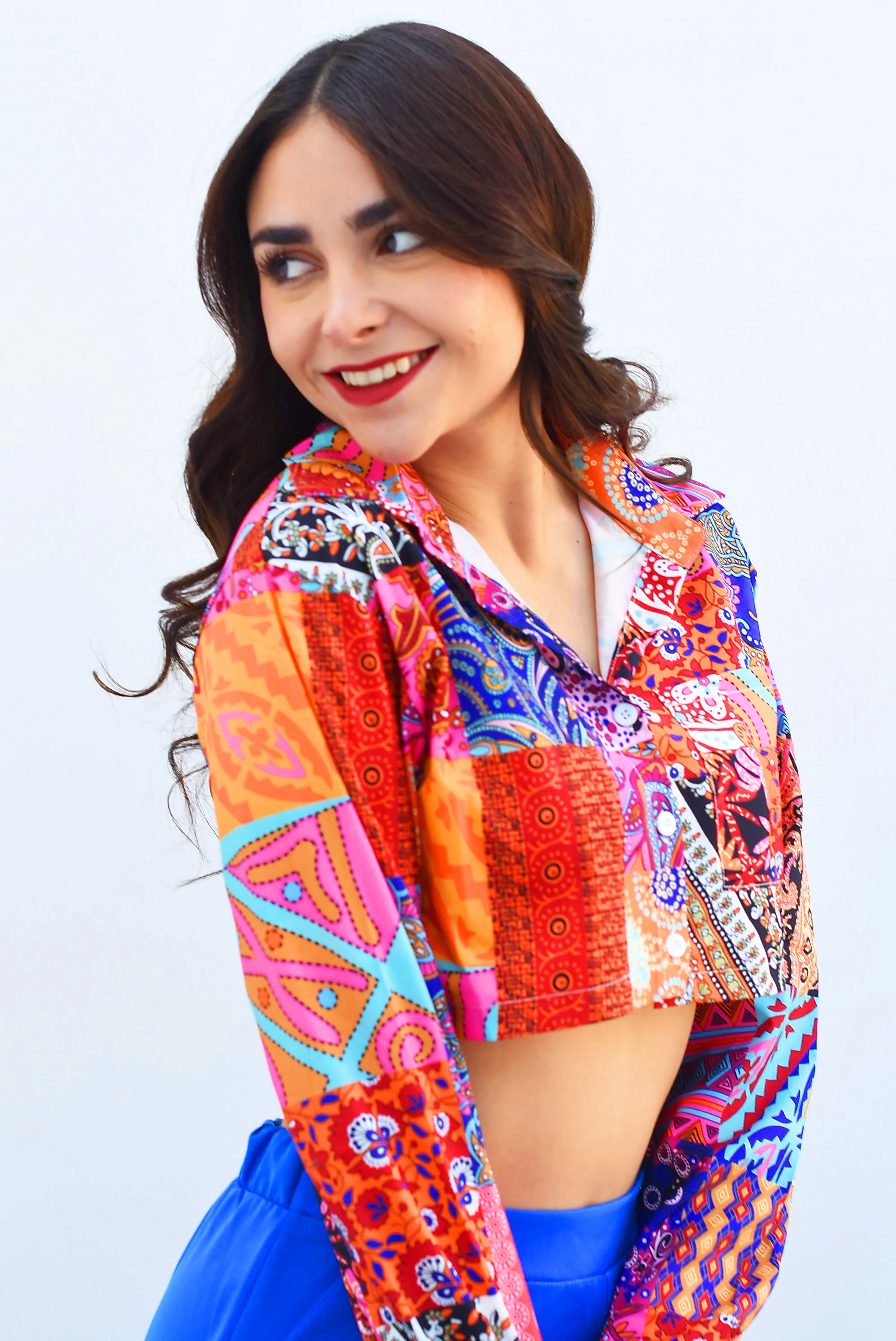 Camisa crop manga larga Paisley