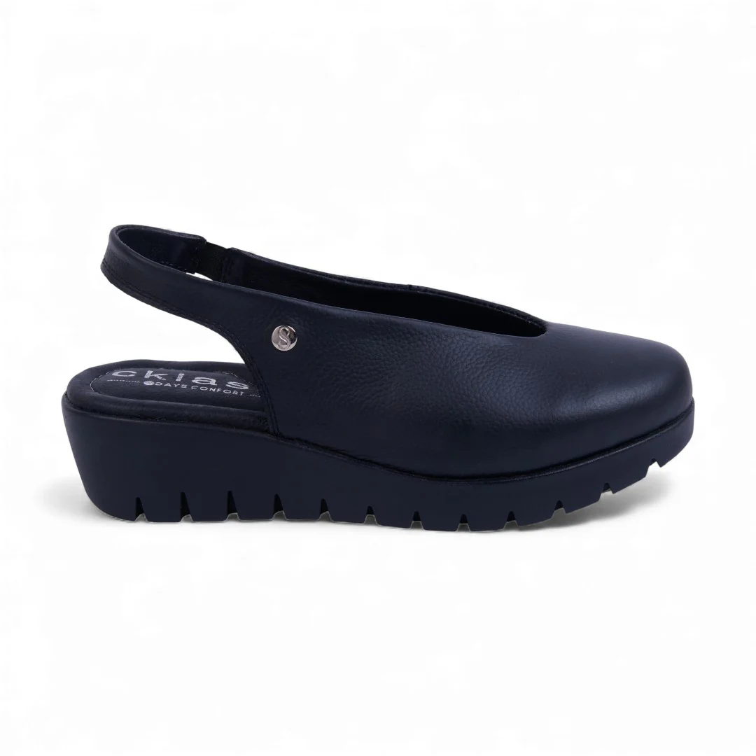 SANDALIA PLATAFORMA NEGRO DESTALONADA 37935