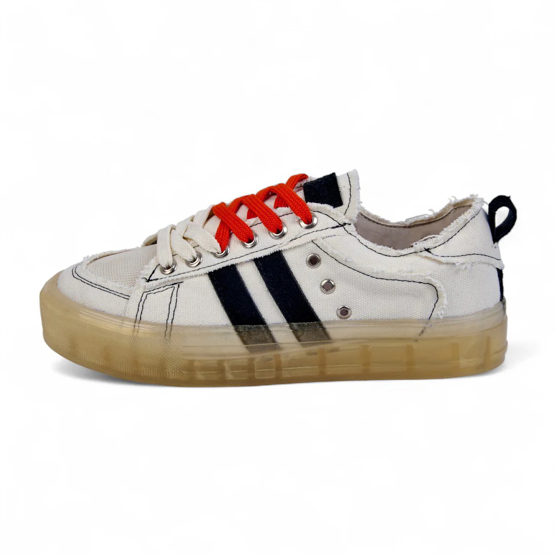 TENIS DE PISO HUESO CON CINTAS BICOLOR 58608