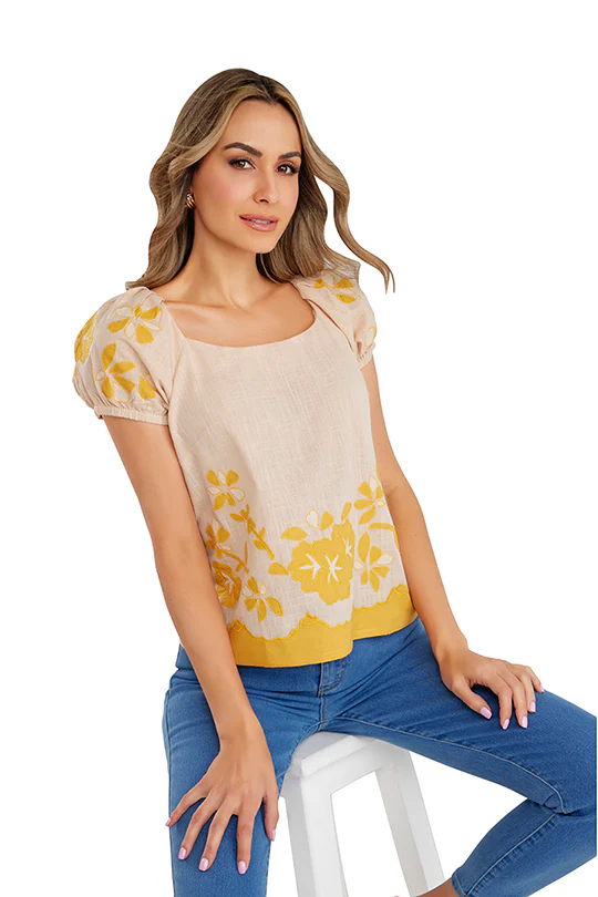 BLUSA BEIGE DE BORDADO EN CONTRASTE 96581