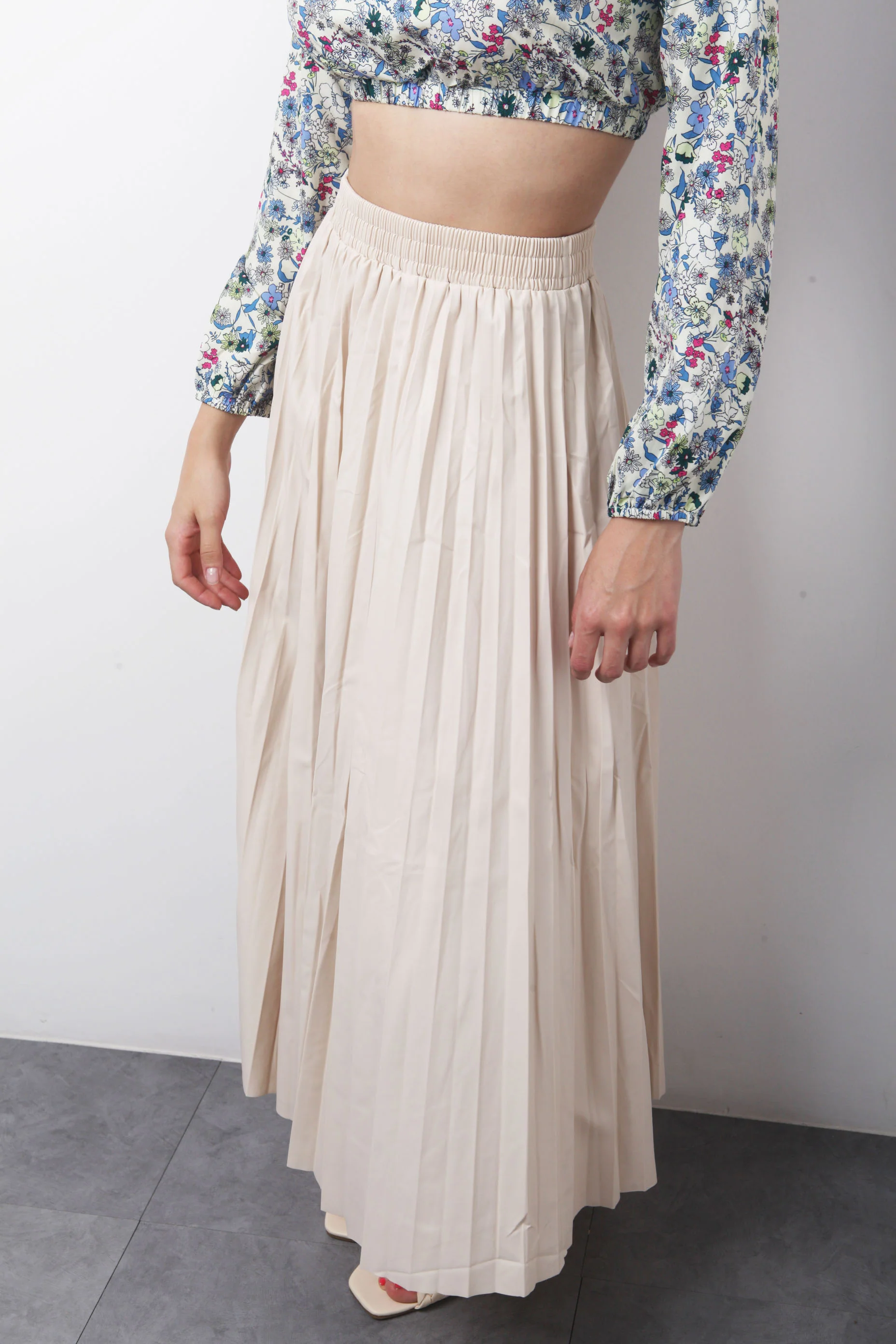 Falda vinipiel plisada Ivory