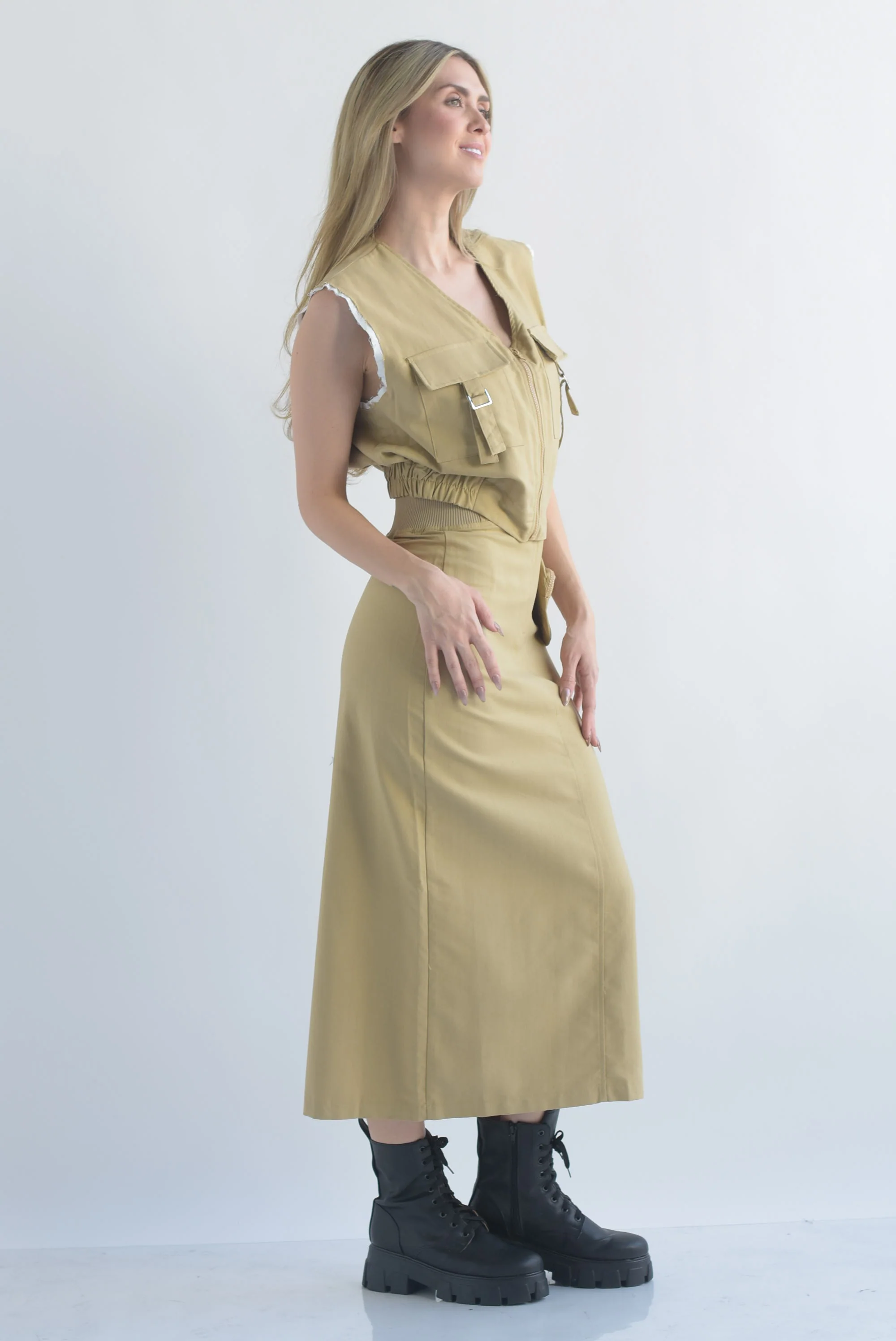 Set de Falda larga y Chaleco cargo Kaki