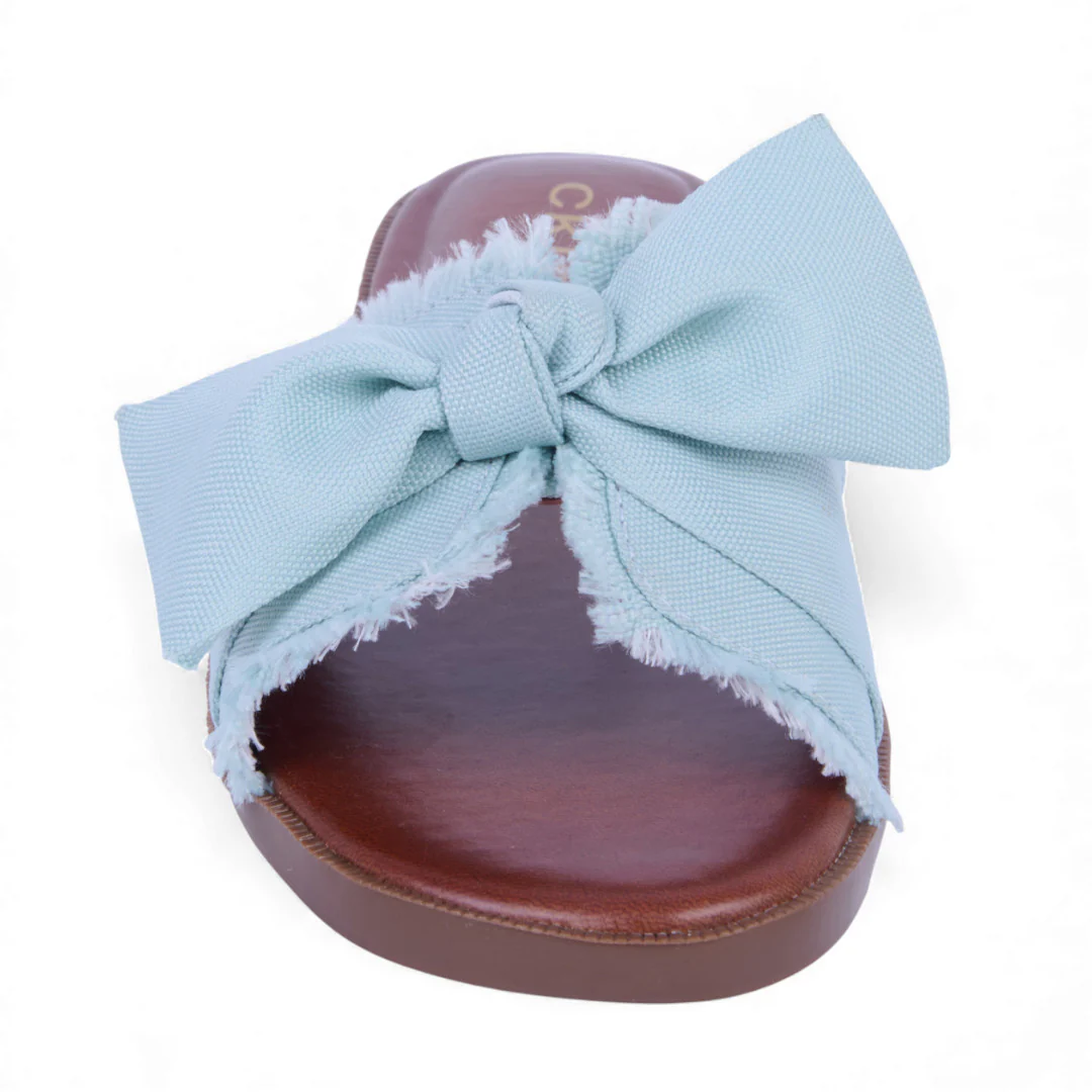 DÚO 457 SANDALIAS DE PISO HUESO Y AZUL CON MOÑO 40639