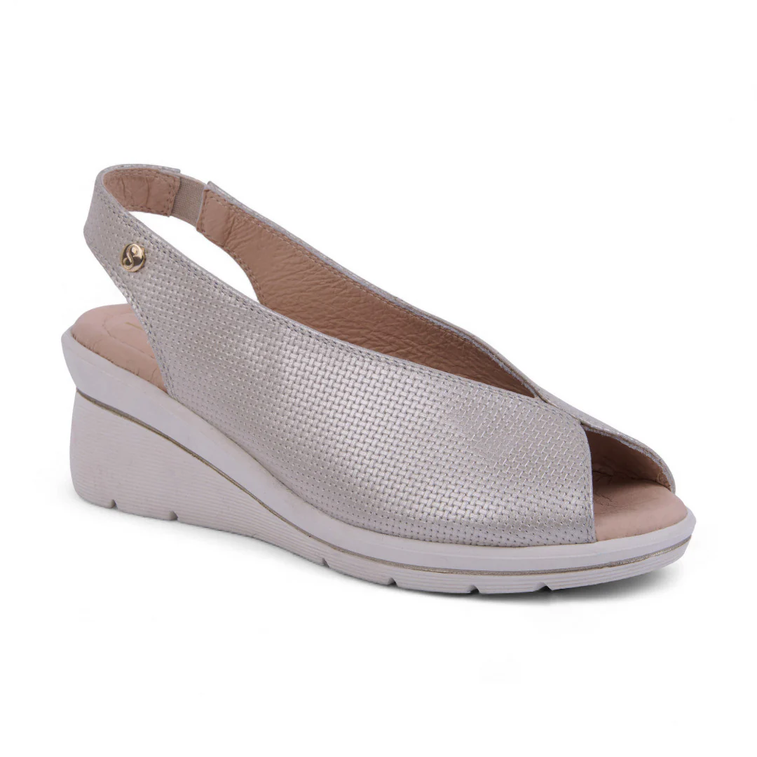 SANDALIA PLATAFORMA DORADO METÁLICA 37932