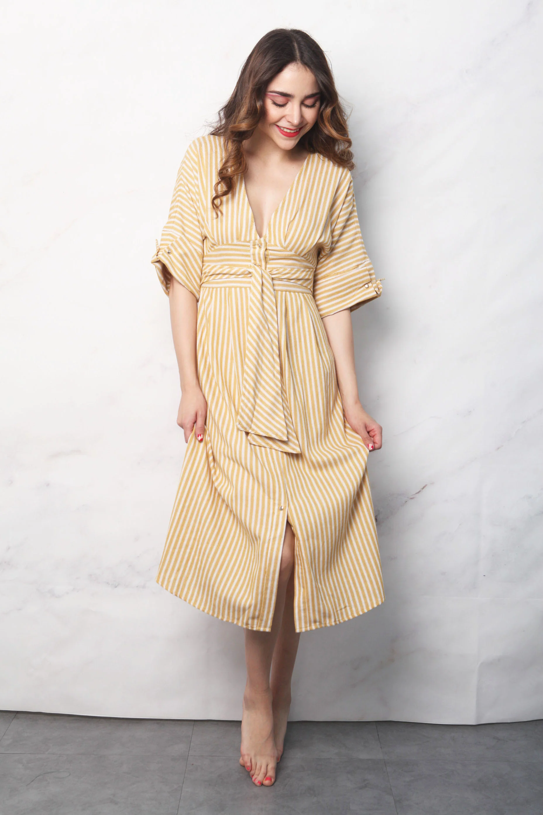 Vestido midi de rayas Amarillo