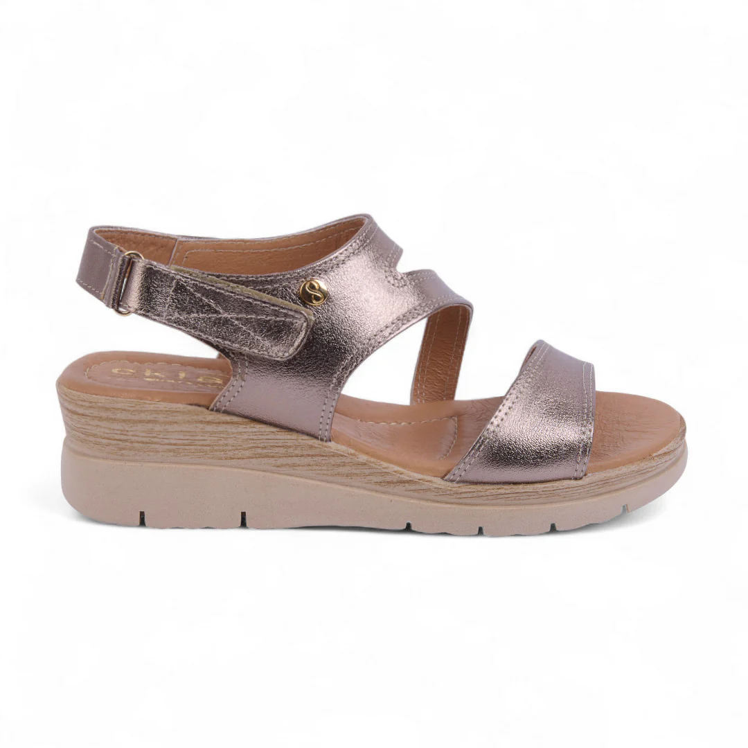 SANDALIA PLATAFORMA DORADO CON CONTACTEL 58026