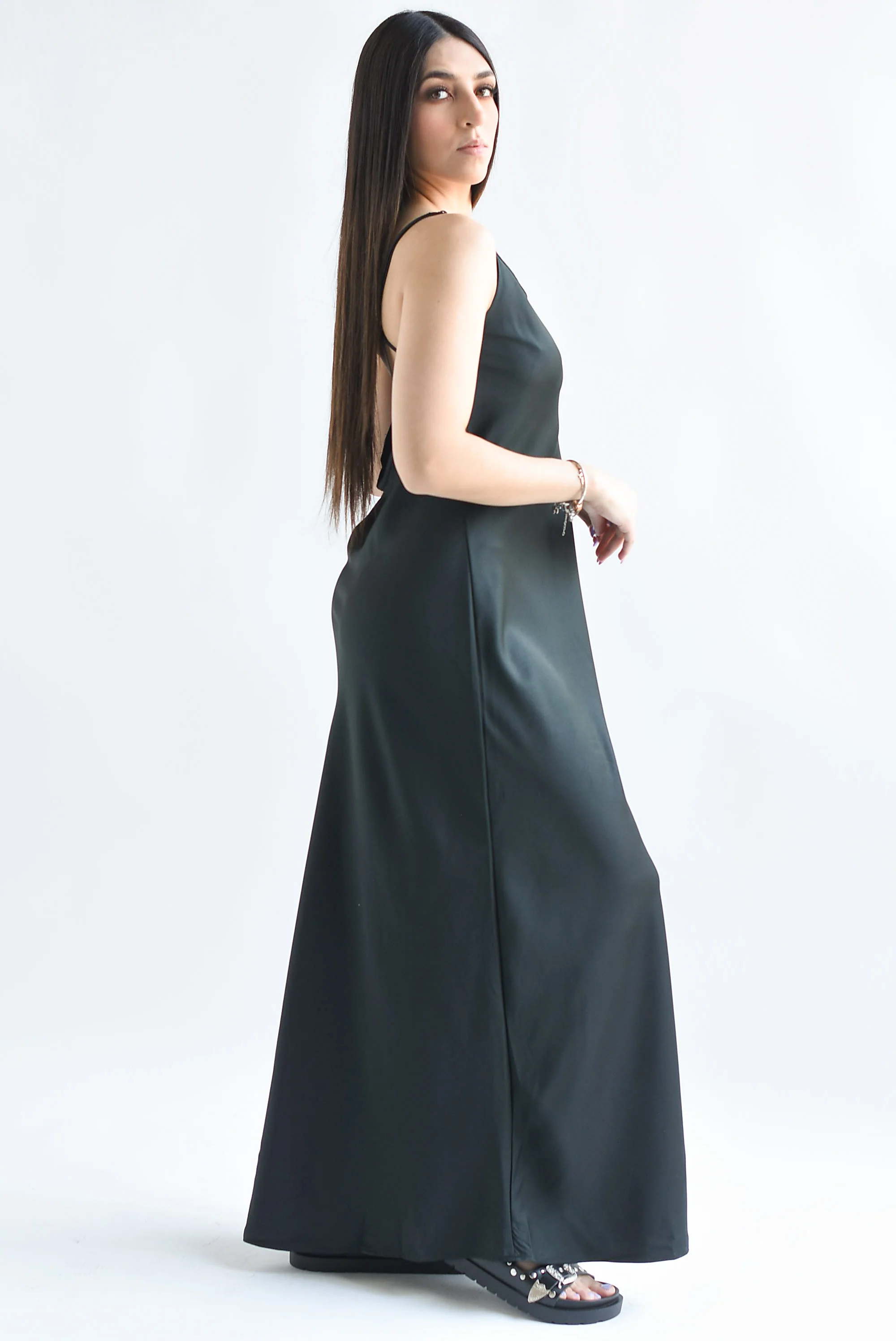 Vestido largo lencero Negro