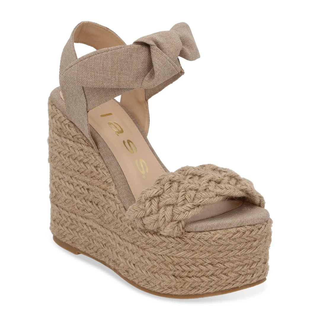 SANDALIA DE PLATAFORMA BEIGE CON MOÑO 25105