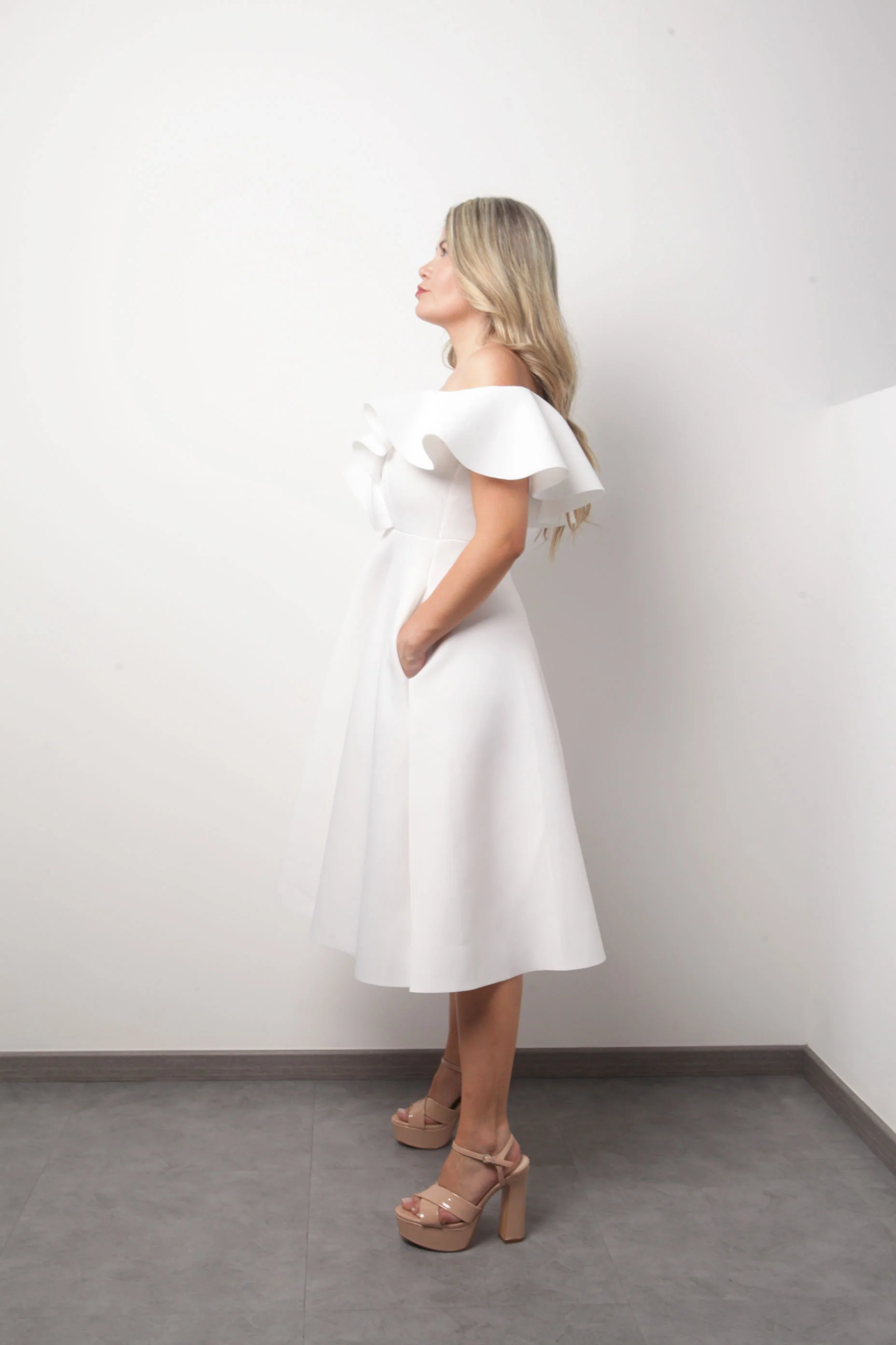 Vestido neopreno olán Blanco