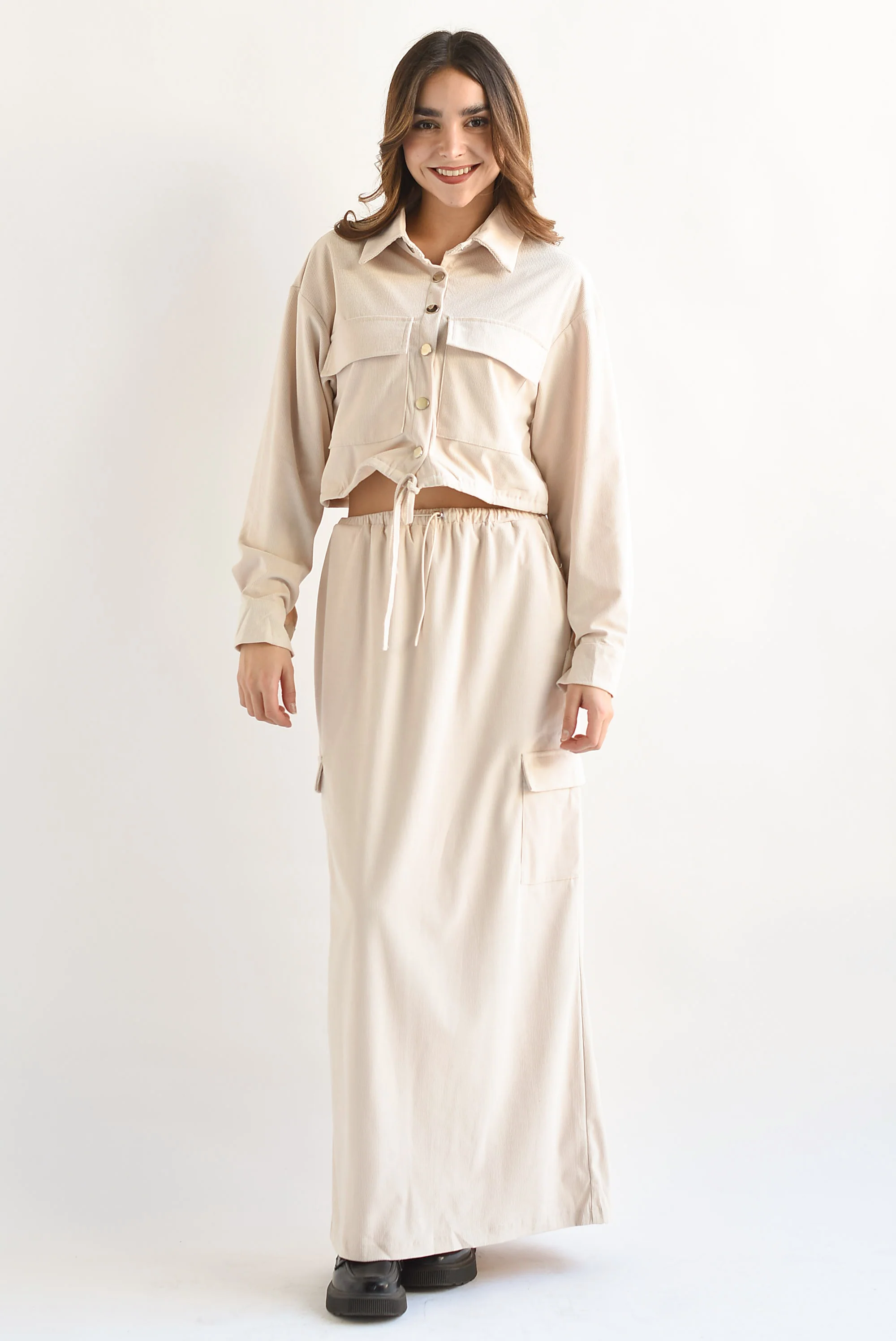 Set Falda y Chamarra cargo pana Ivory