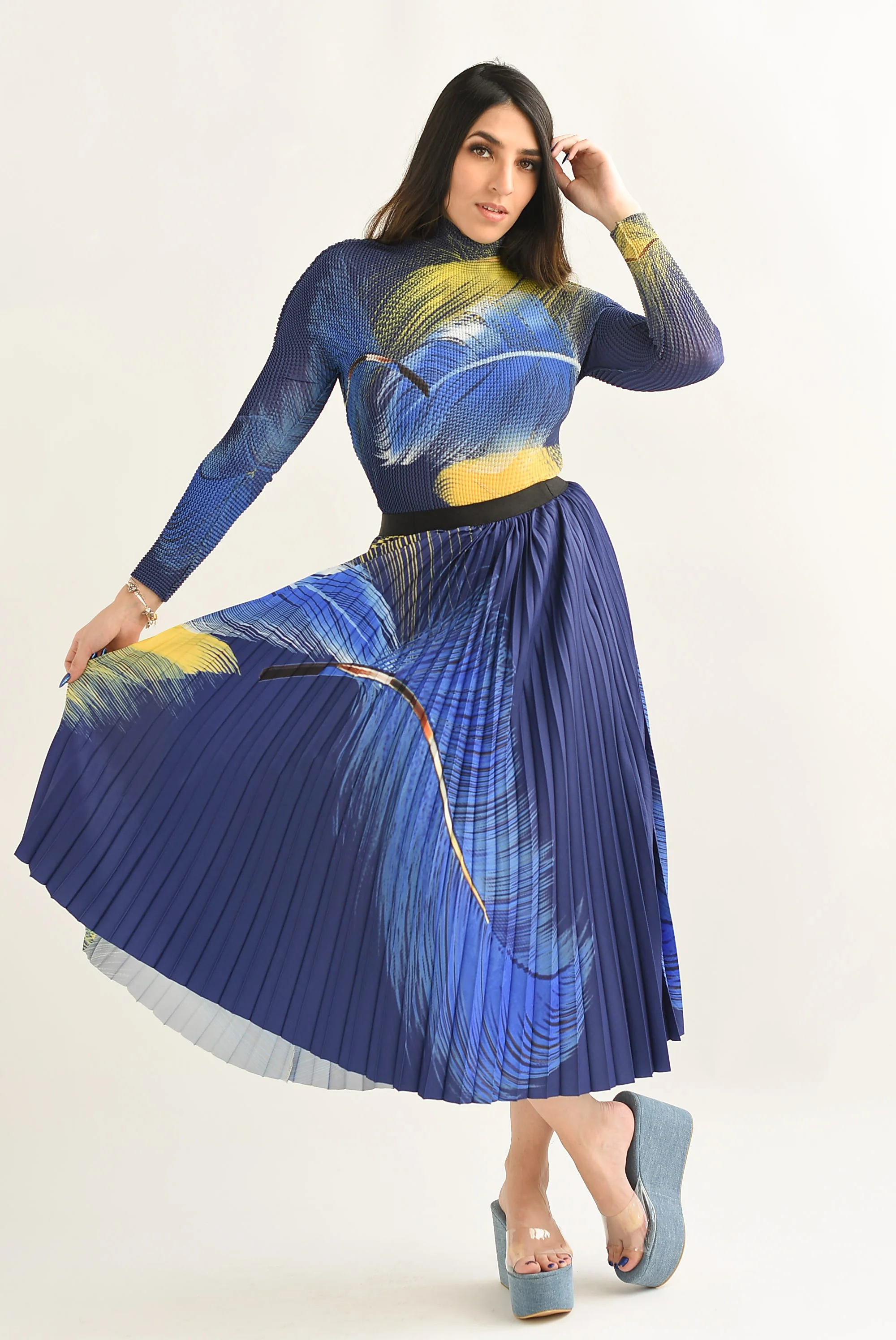 Set Falda y Blusa plumas Azul Rey con Amarillo