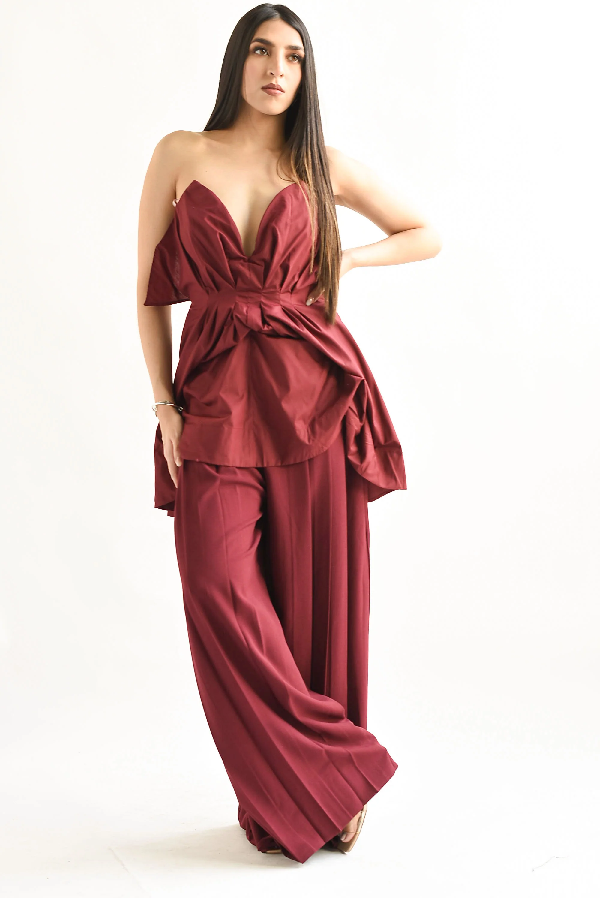 Blusa Strapless drapeado Vino