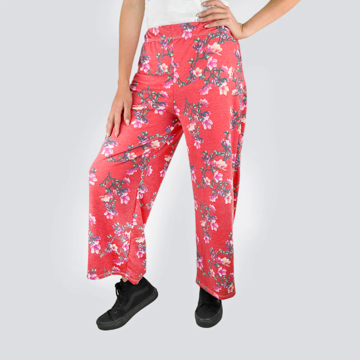 Pantalón Casual color Coral con Estampado de Flores para Dama