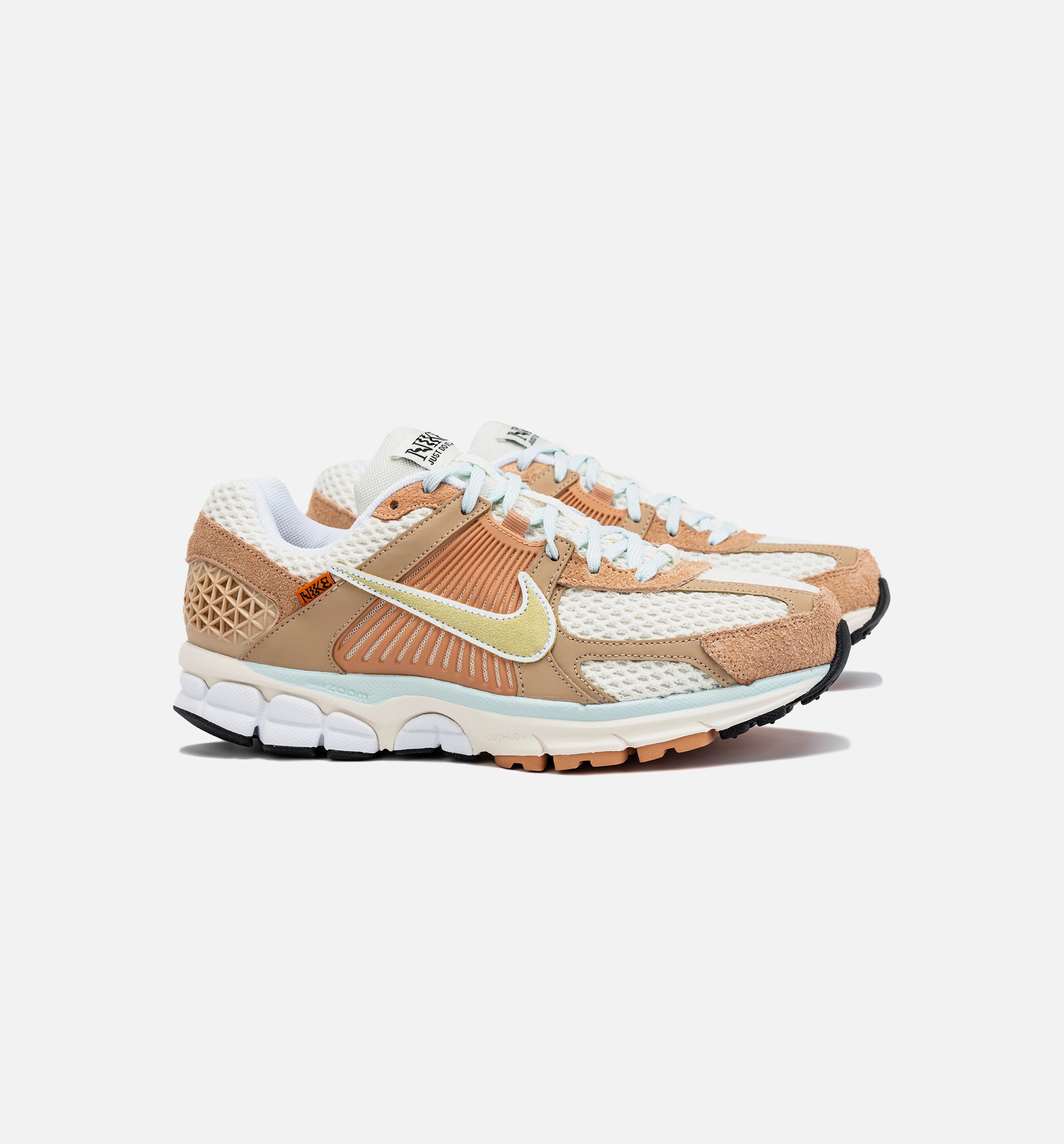 Vomero 5 Have A Nike Day Mens Lifestyle Shoe - Pink/Beige
