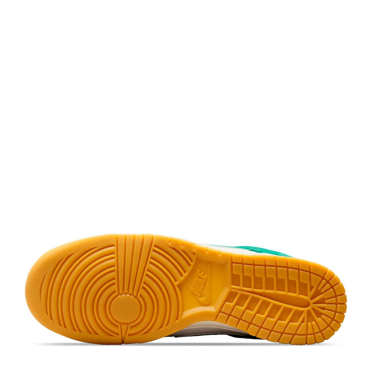 tenis nike dunk low malachite gum