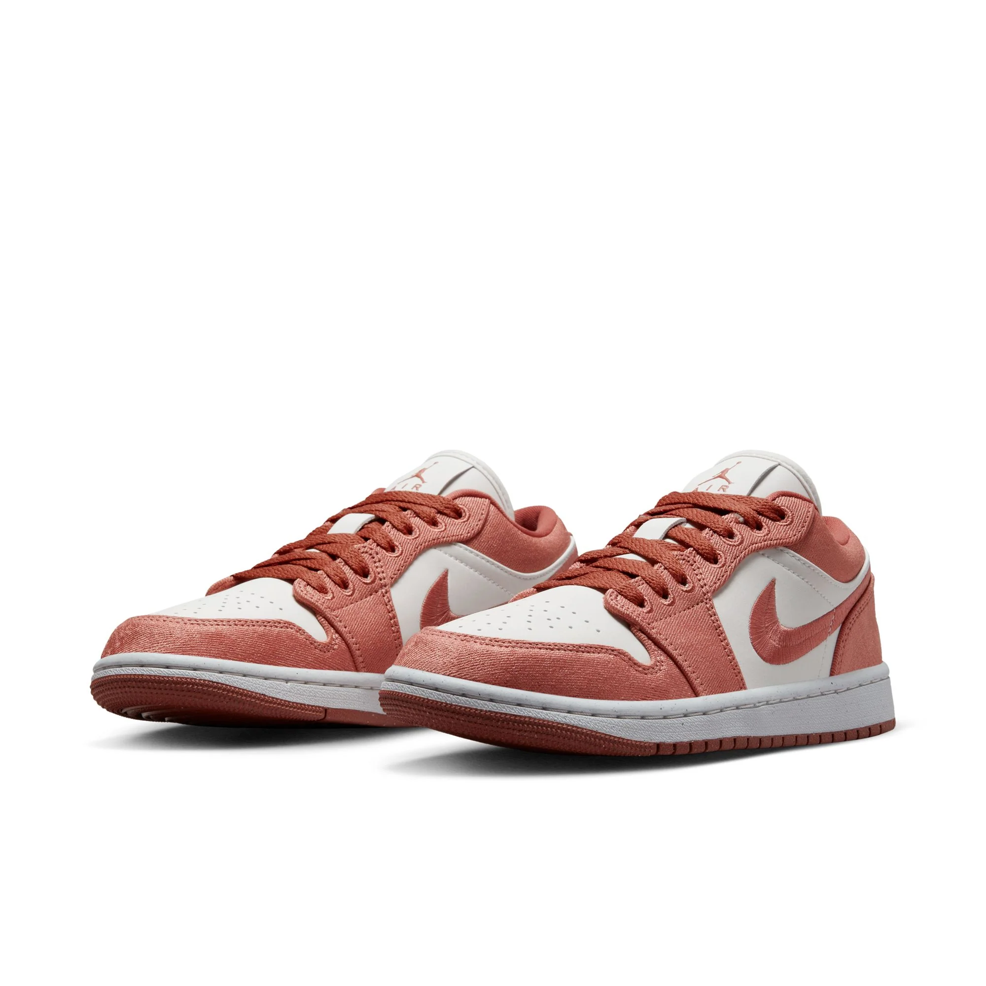 AIR JORDAN 1 LOW SE