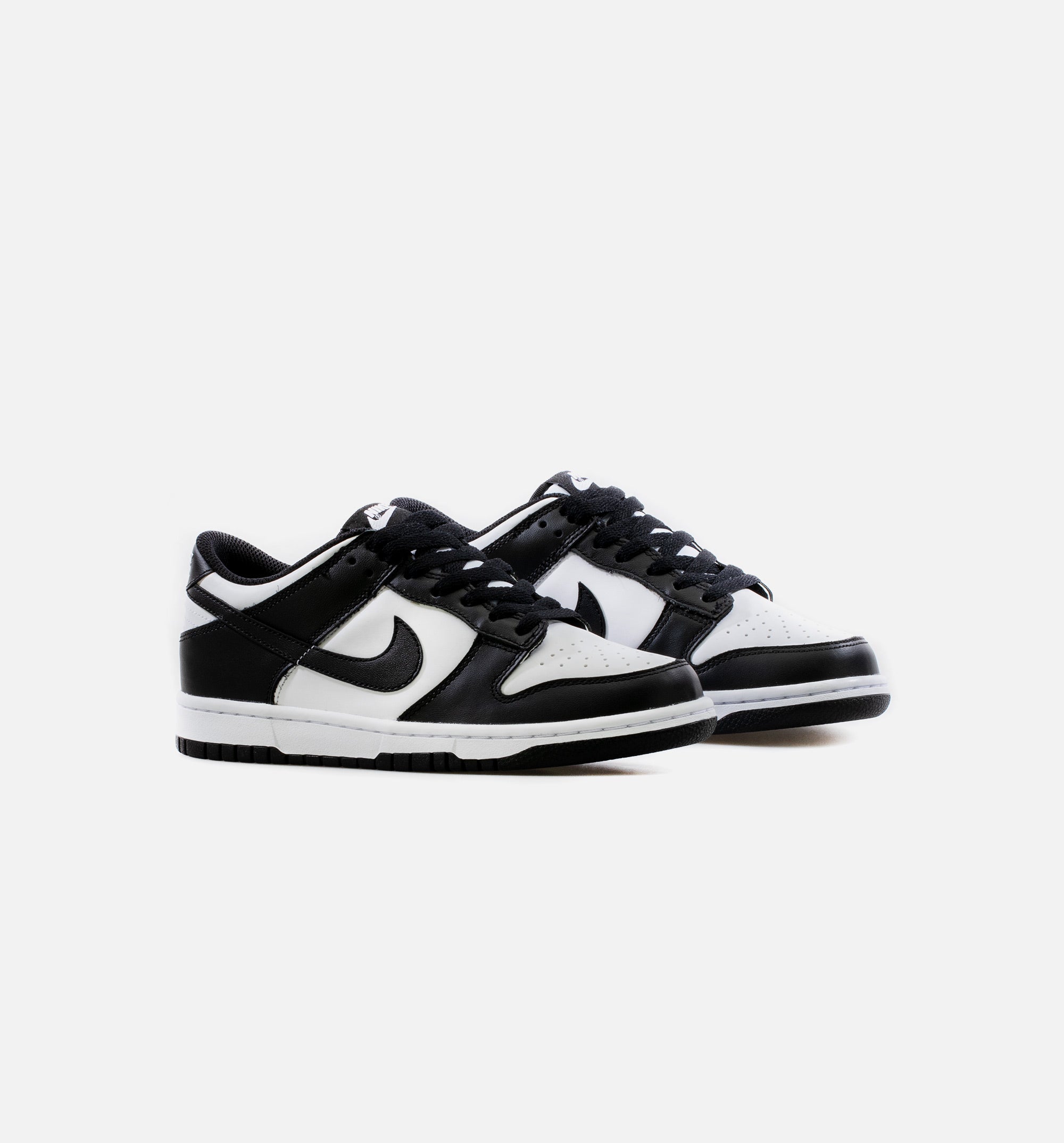 Low Grade School Lifestyle Shoe - Black/White Free Shipping