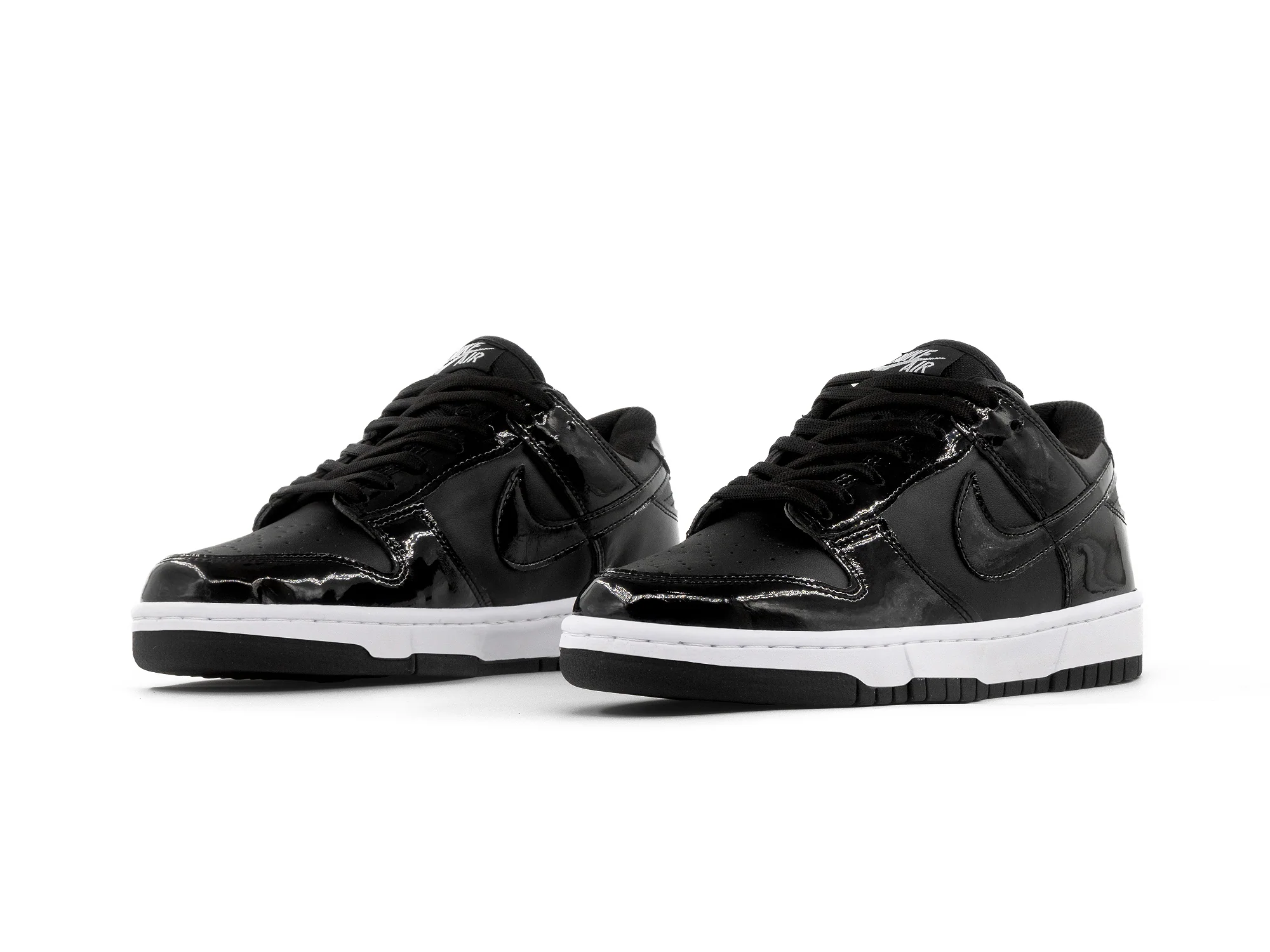 Tenis Dunk Low Charol Negro