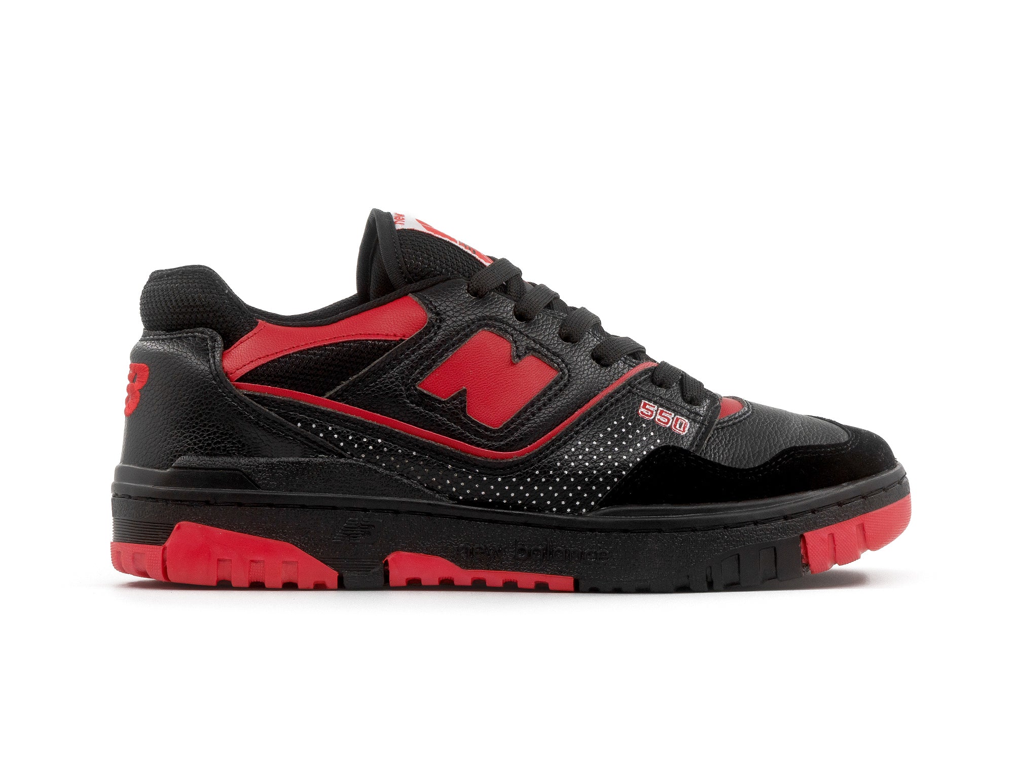 Tenis 550 Negro Rojo