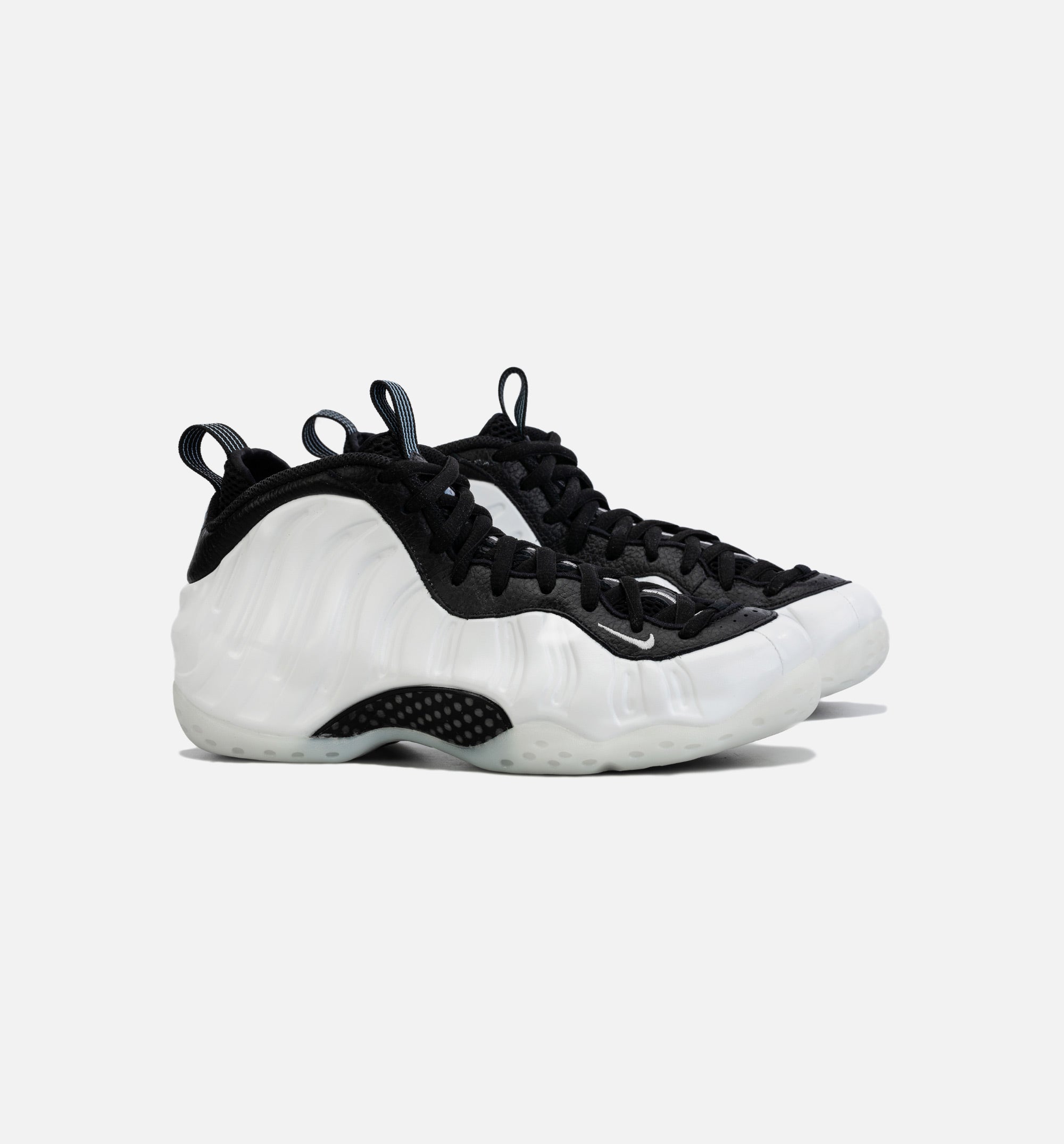 Penny PE Mens Basketball Shoe - White/Black