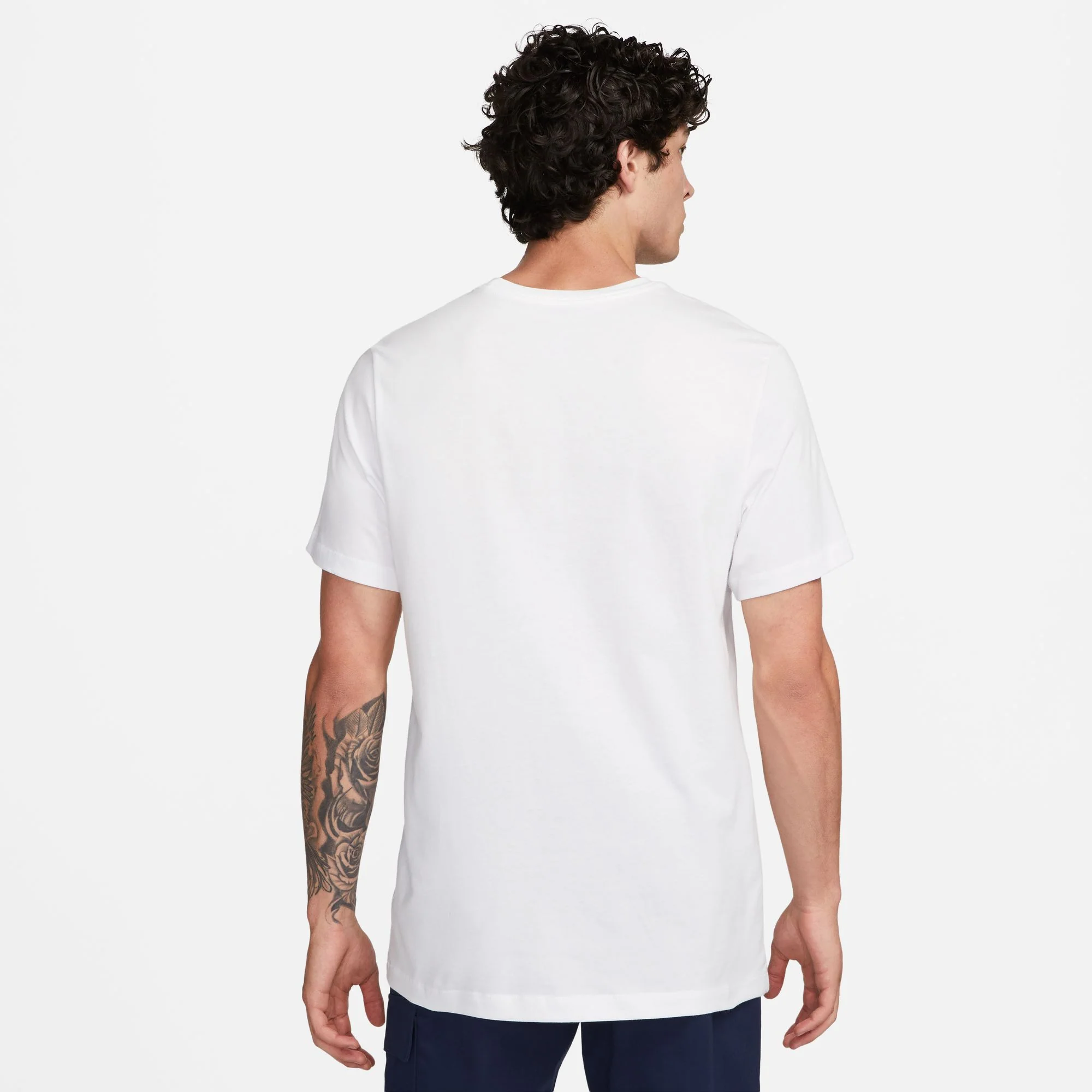 Nike Club America Crest Men's Nike T-Shirt