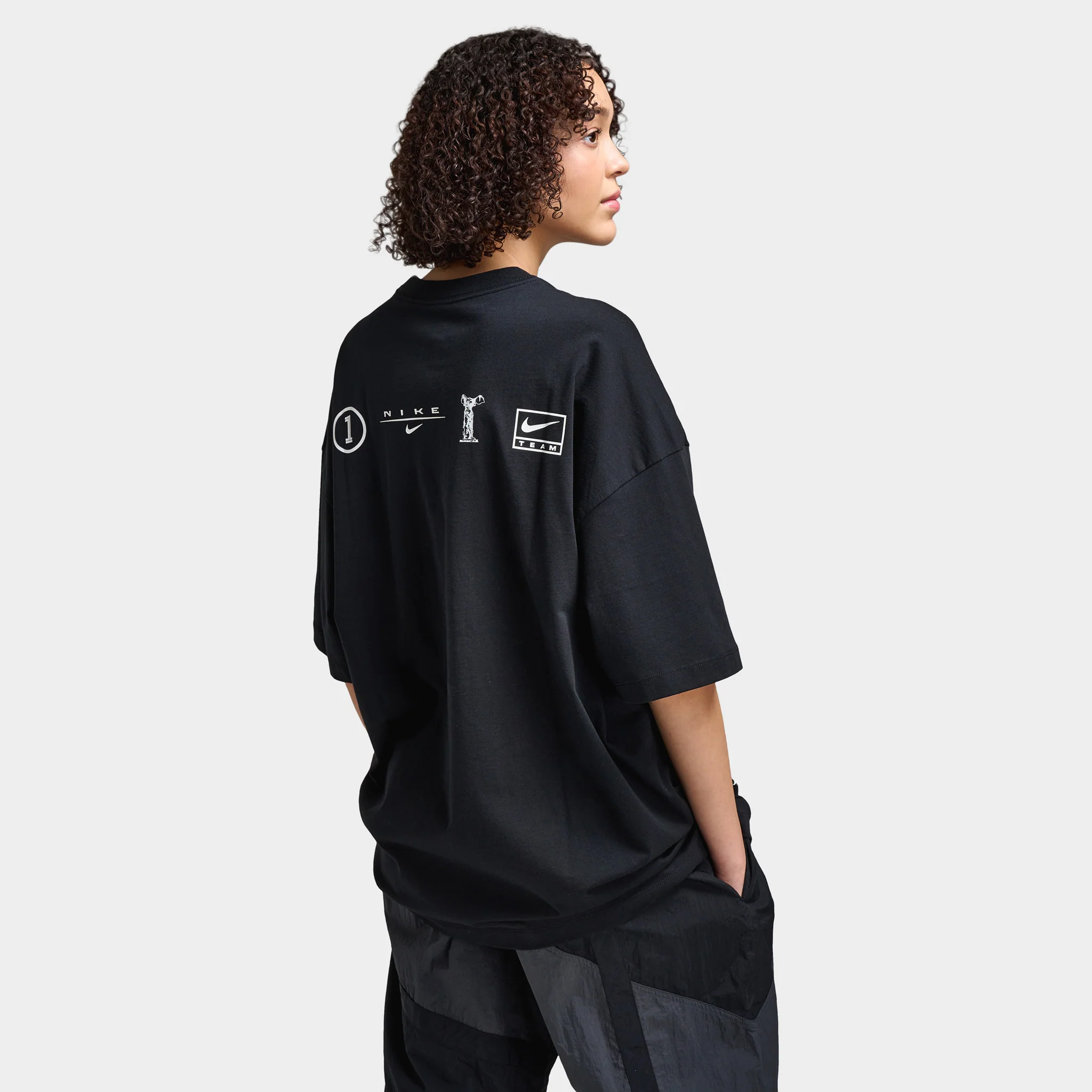 Nike Sportswear Women's Oversized Dance Graphic T-Shirt / Black