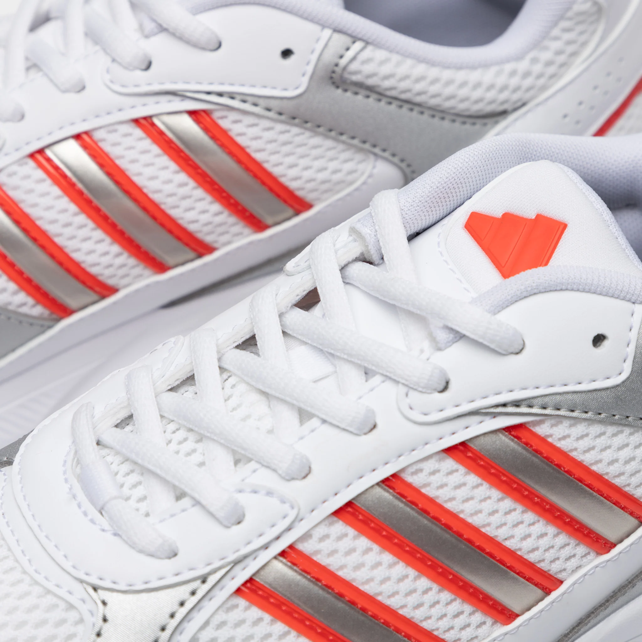 adidas Crazychaos 2000 White / Silver - Red