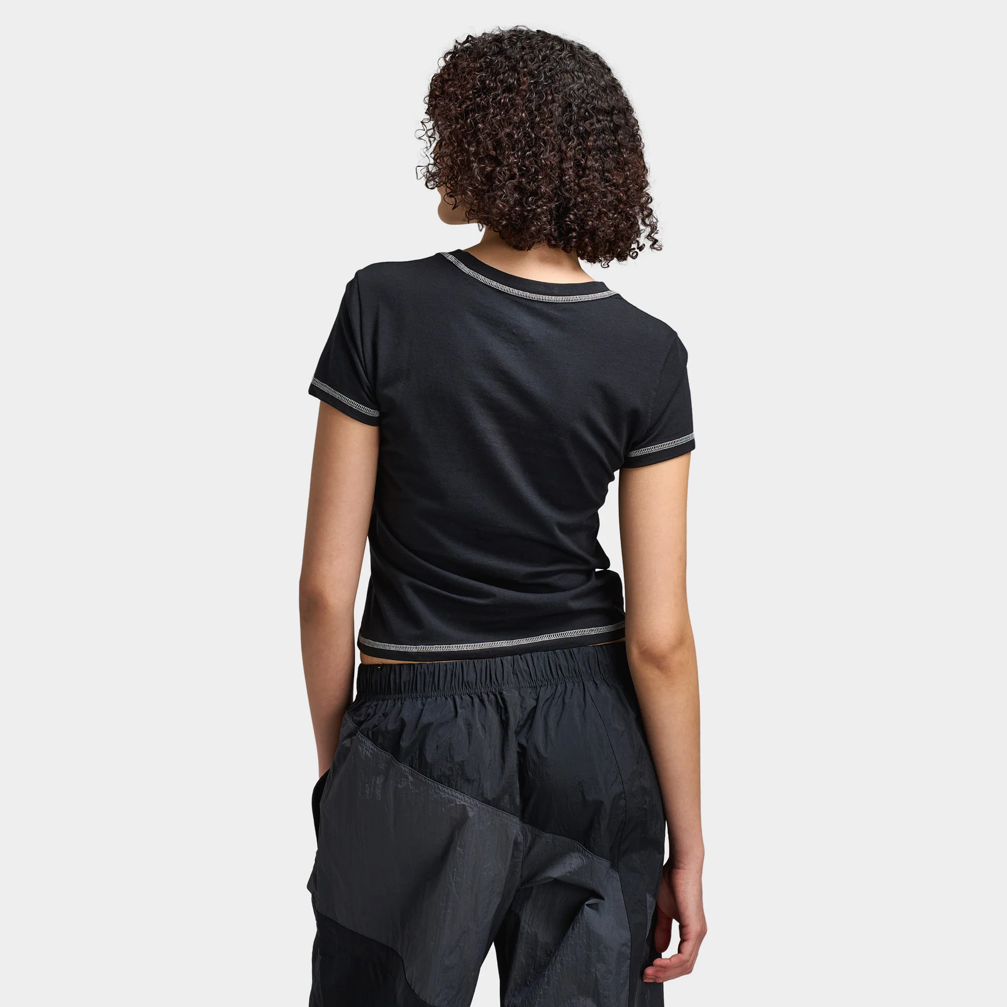 Nike Sportswear Women's Chill Knit Slim Tee / Black