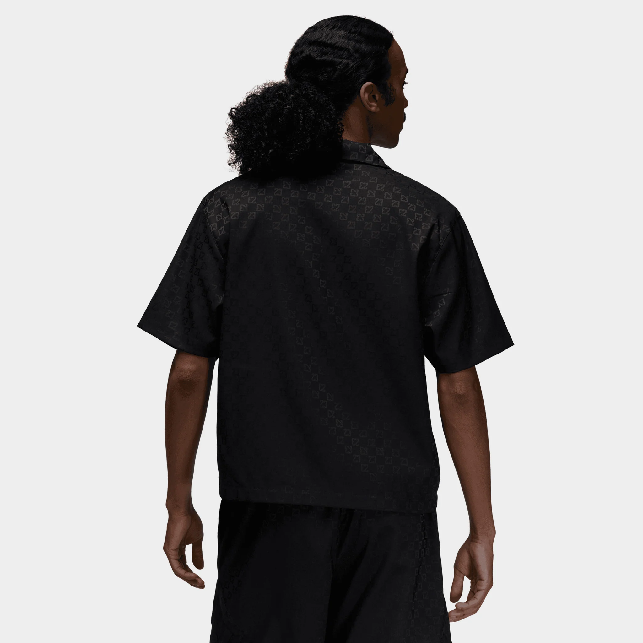 Jordan Essentials Short Sleeve Button Up Black / Black