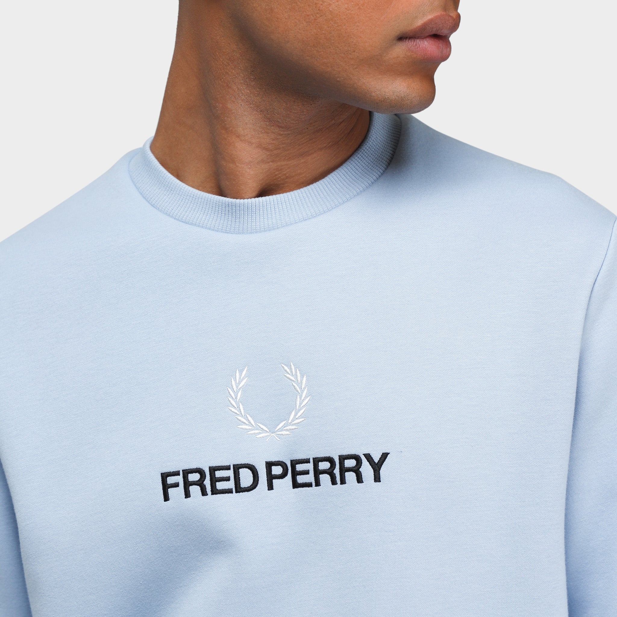 Fred Perry Embroidered Sweatshirt / Light Smoke