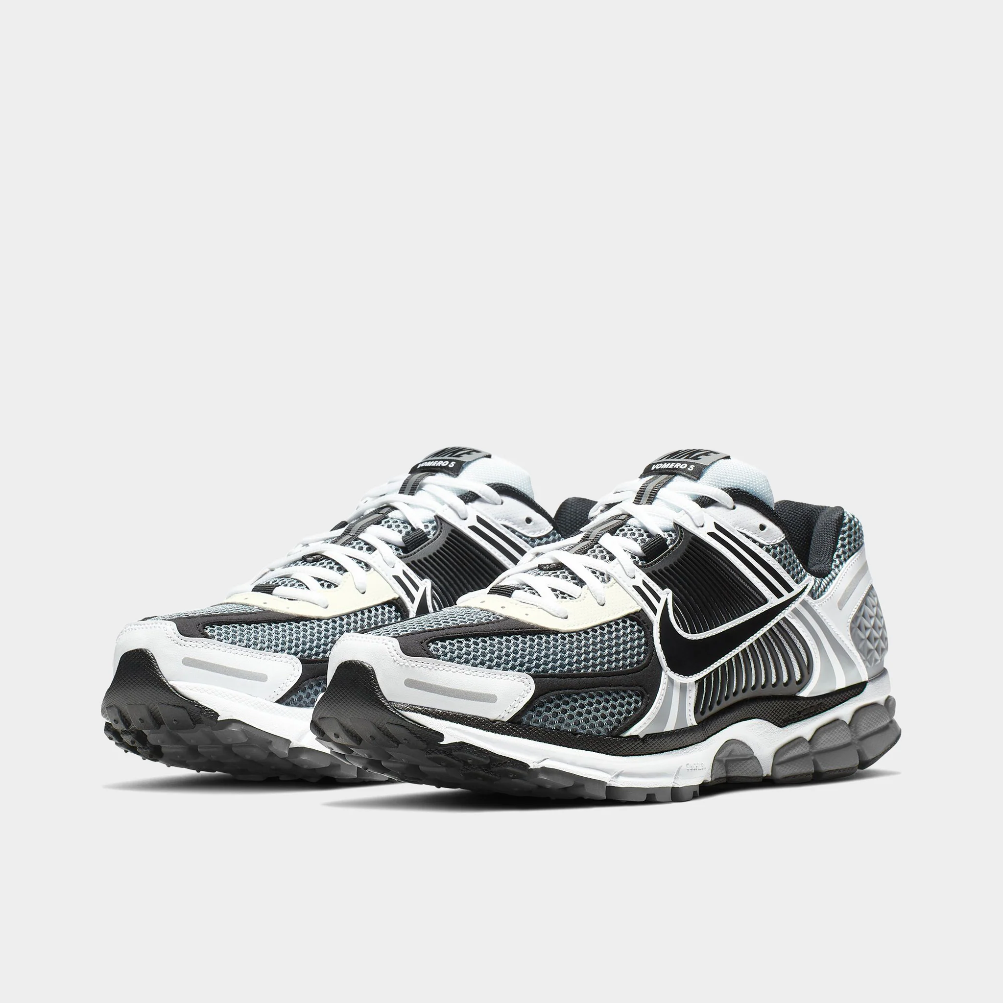 Nike Zoom Vomero 5 SE SP Dark Grey / Black - White