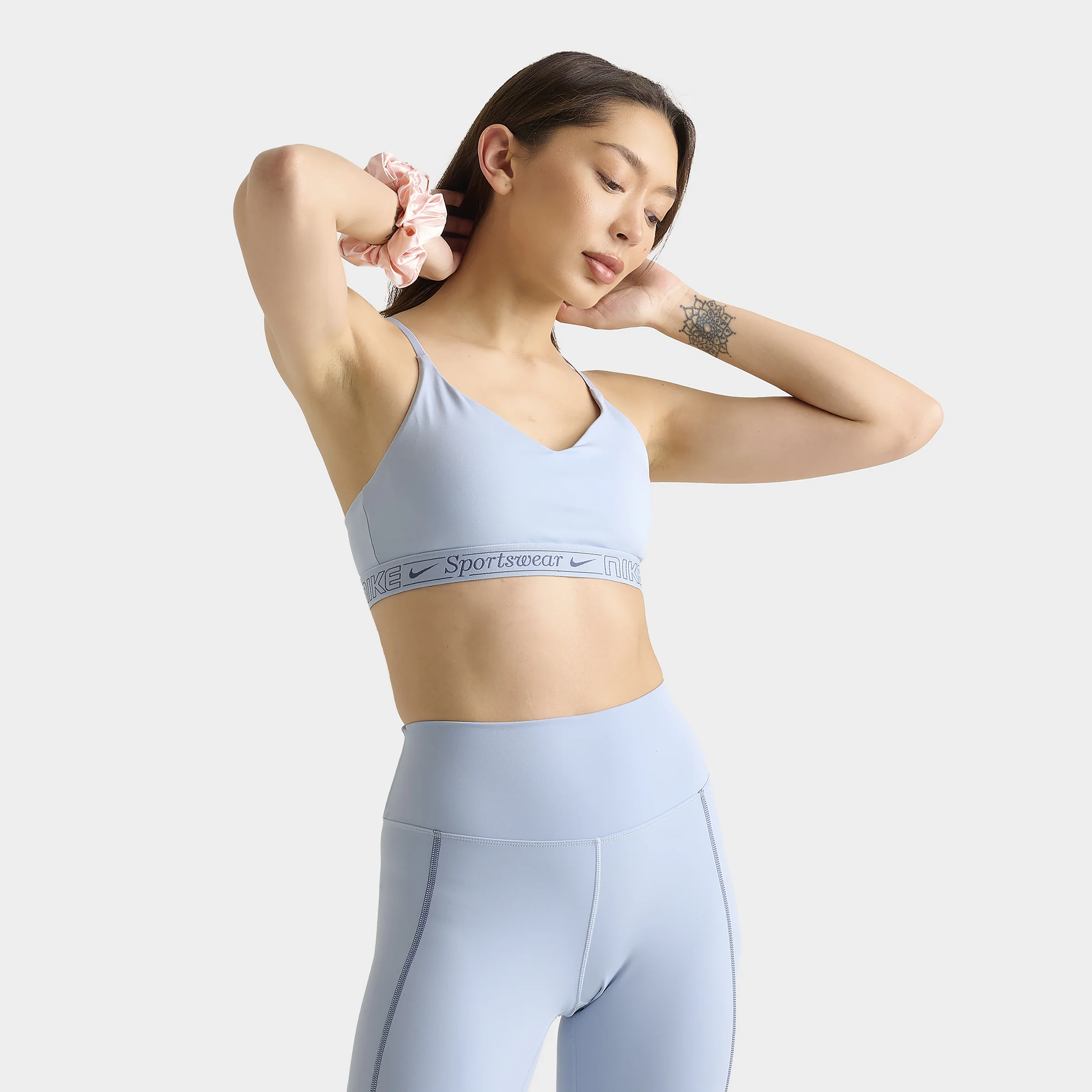 Nike Women's Indy Light Support Padded Bra / Light Armory Blue