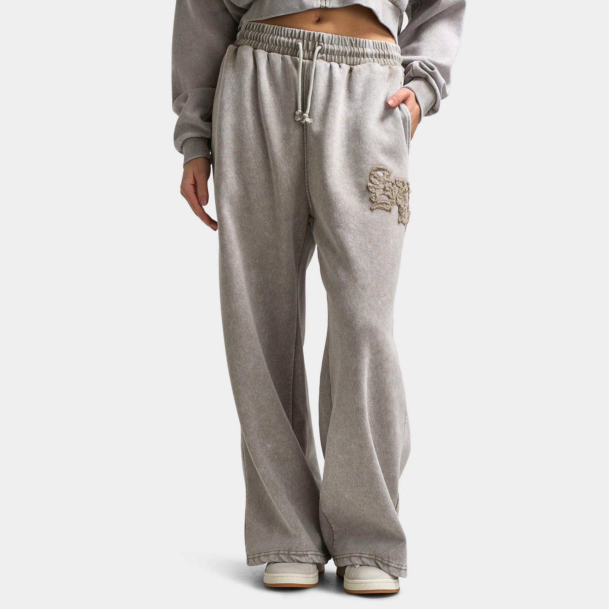 Supply & Demand Women's Bleek Wide Leg Joggers / Beige Acid Wash