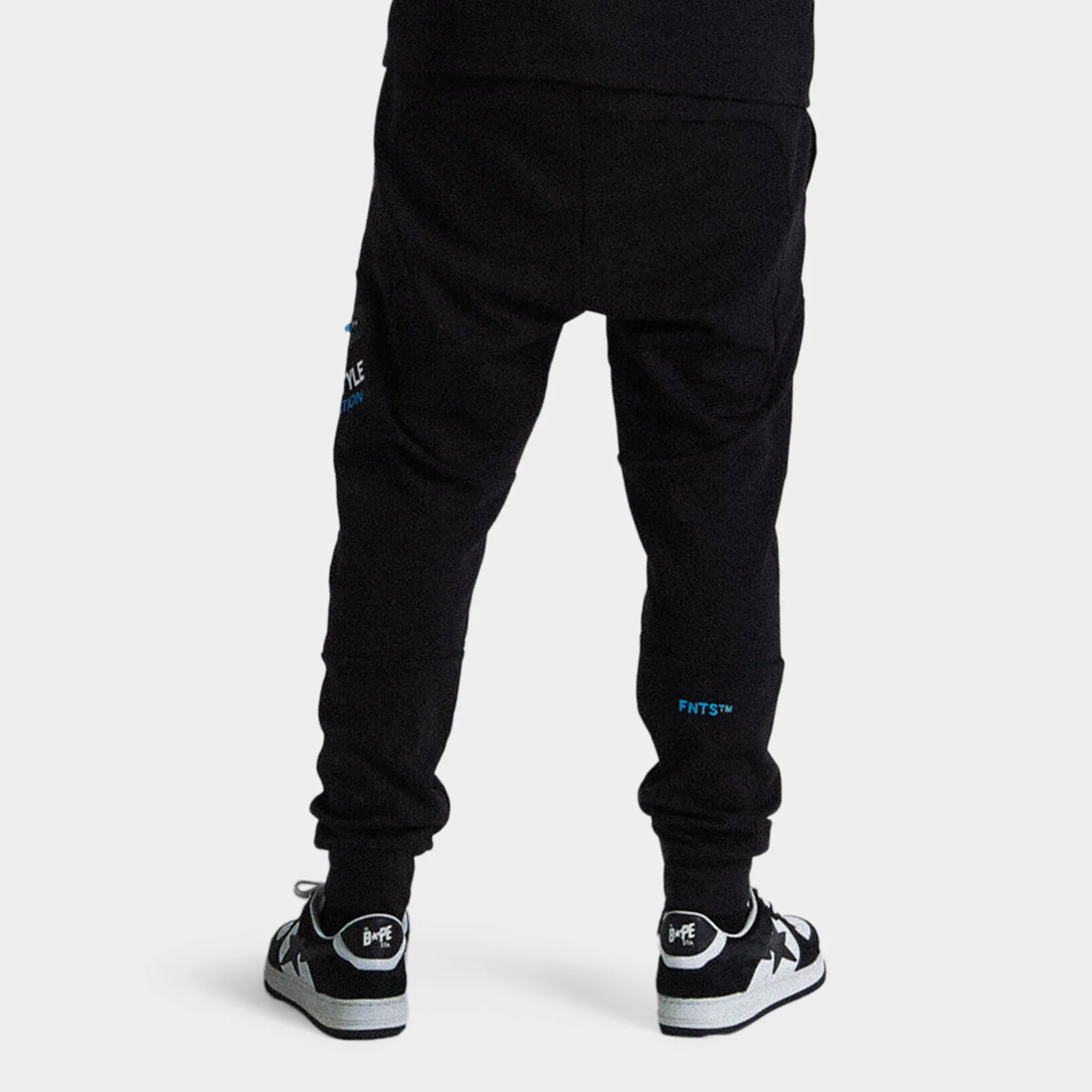 Hoodrich Circuit Jogger Black / White - Blue Diva