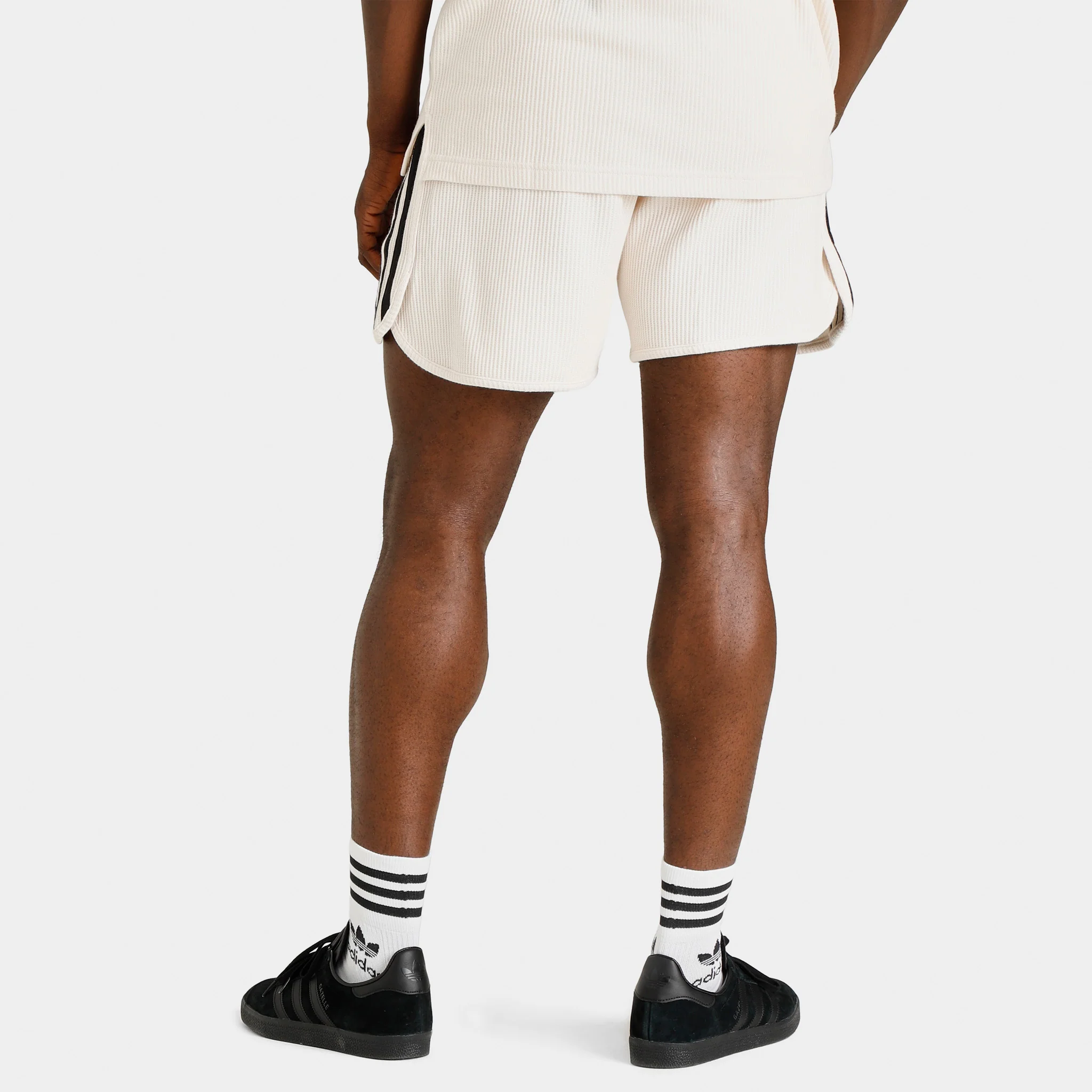 adidas Originals Adicolor Classics Waffle Shorts / Wonder White