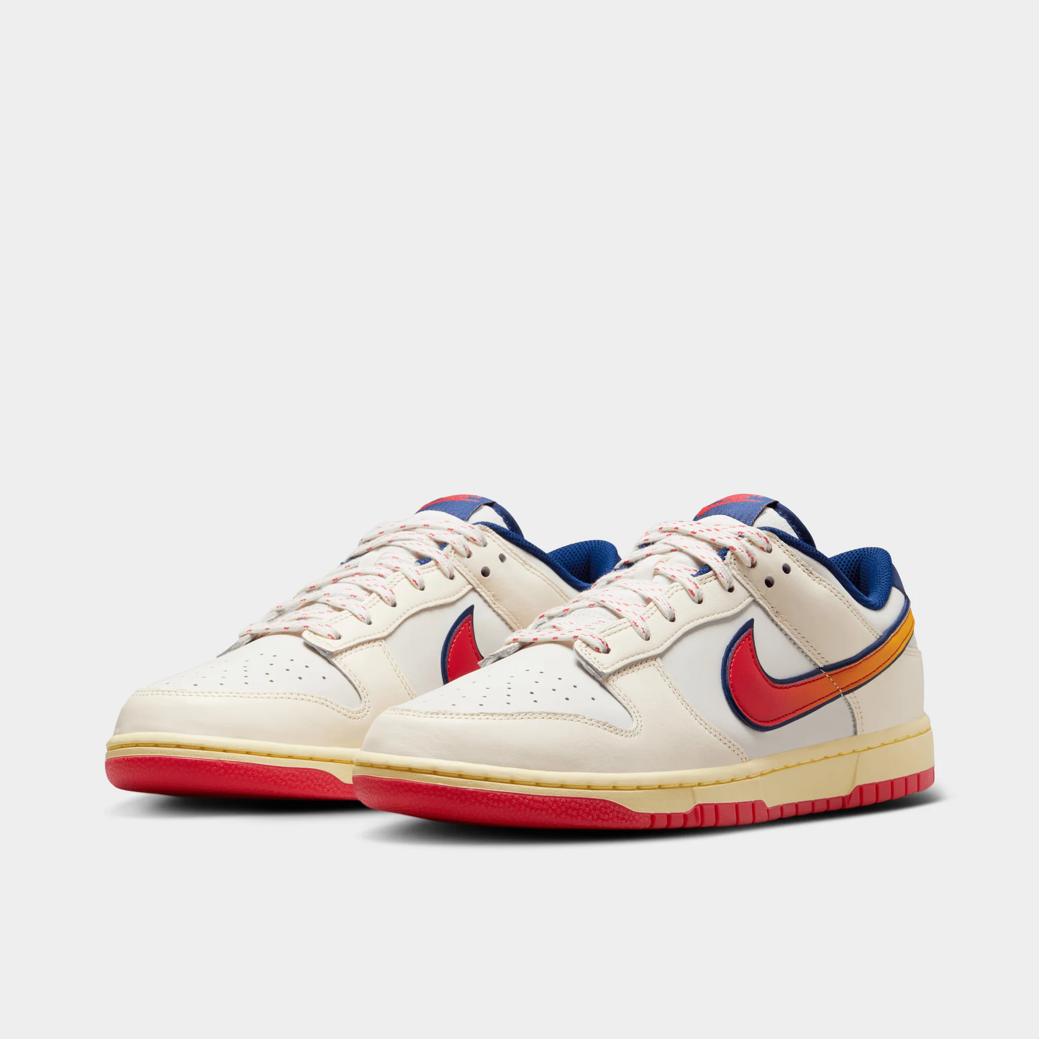 Nike Dunk Low Retro SE Pale Ivory / Light Crimson - Sail