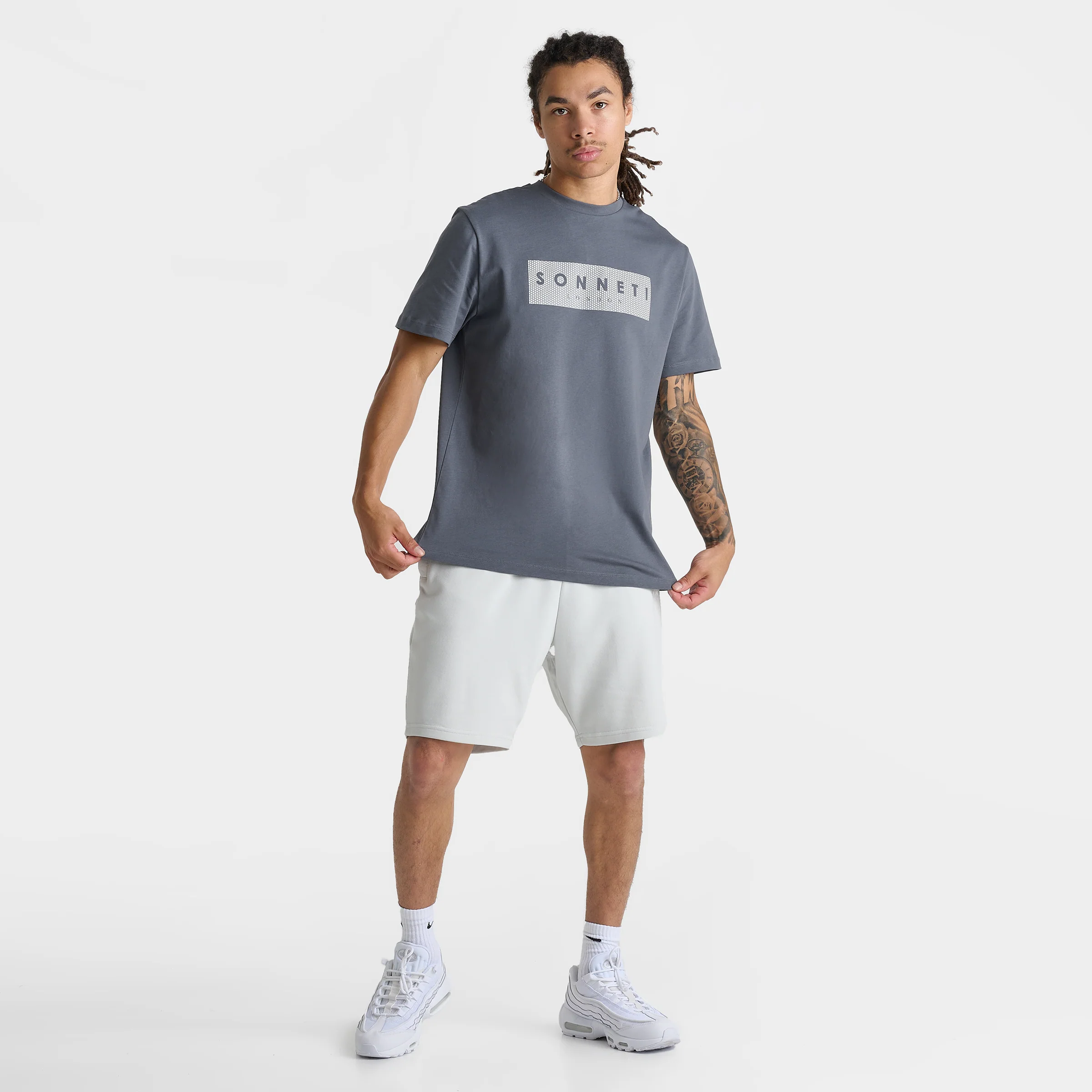 Sonneti Diamond T-Shirt / Turbulence