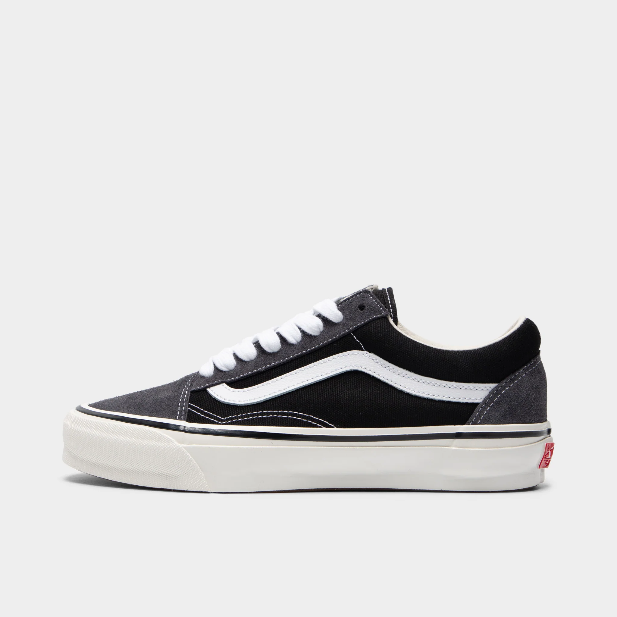 Vans LX Old Skool Suede Gray / Black