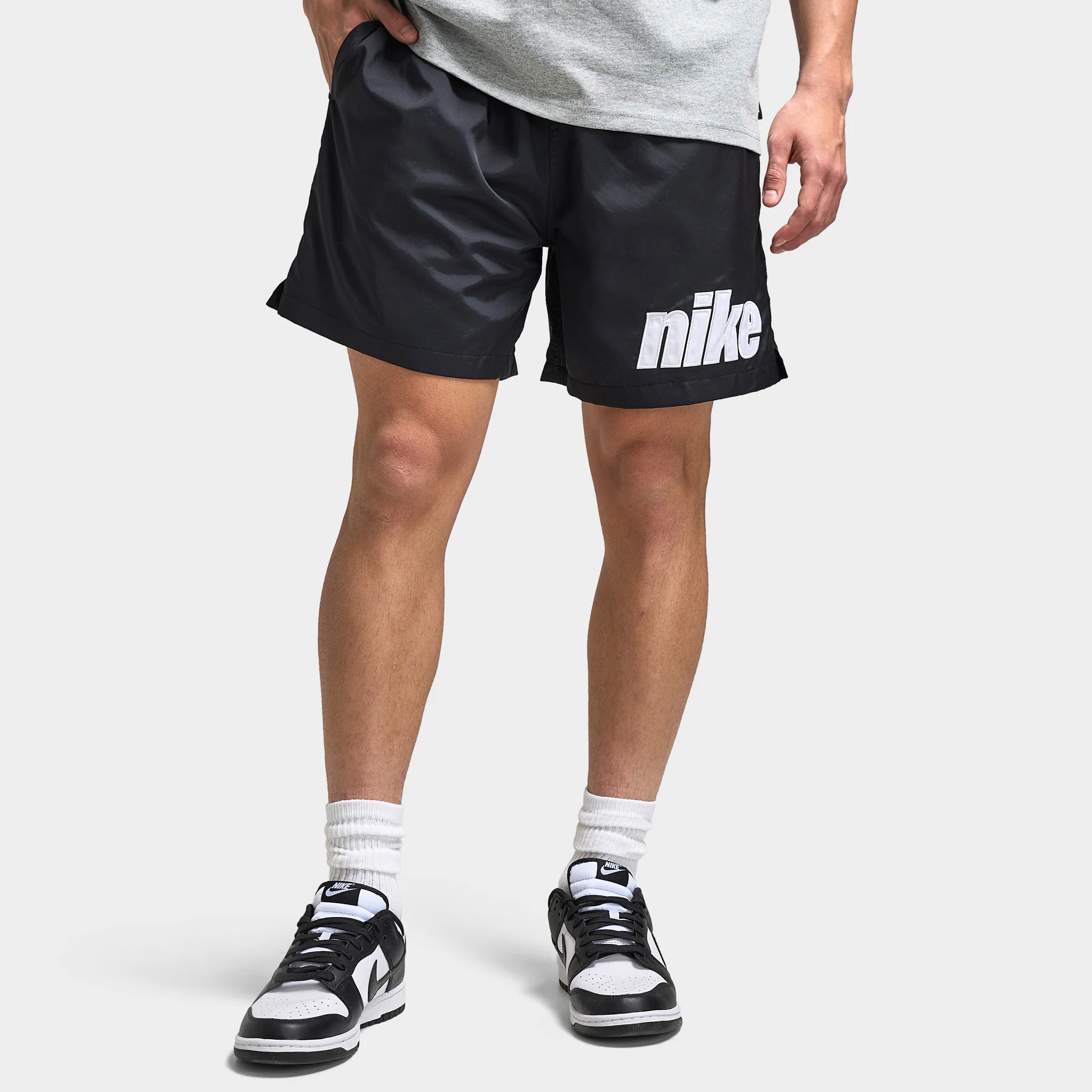 Nike Club Flow Shorts Block 2.0 Black / White