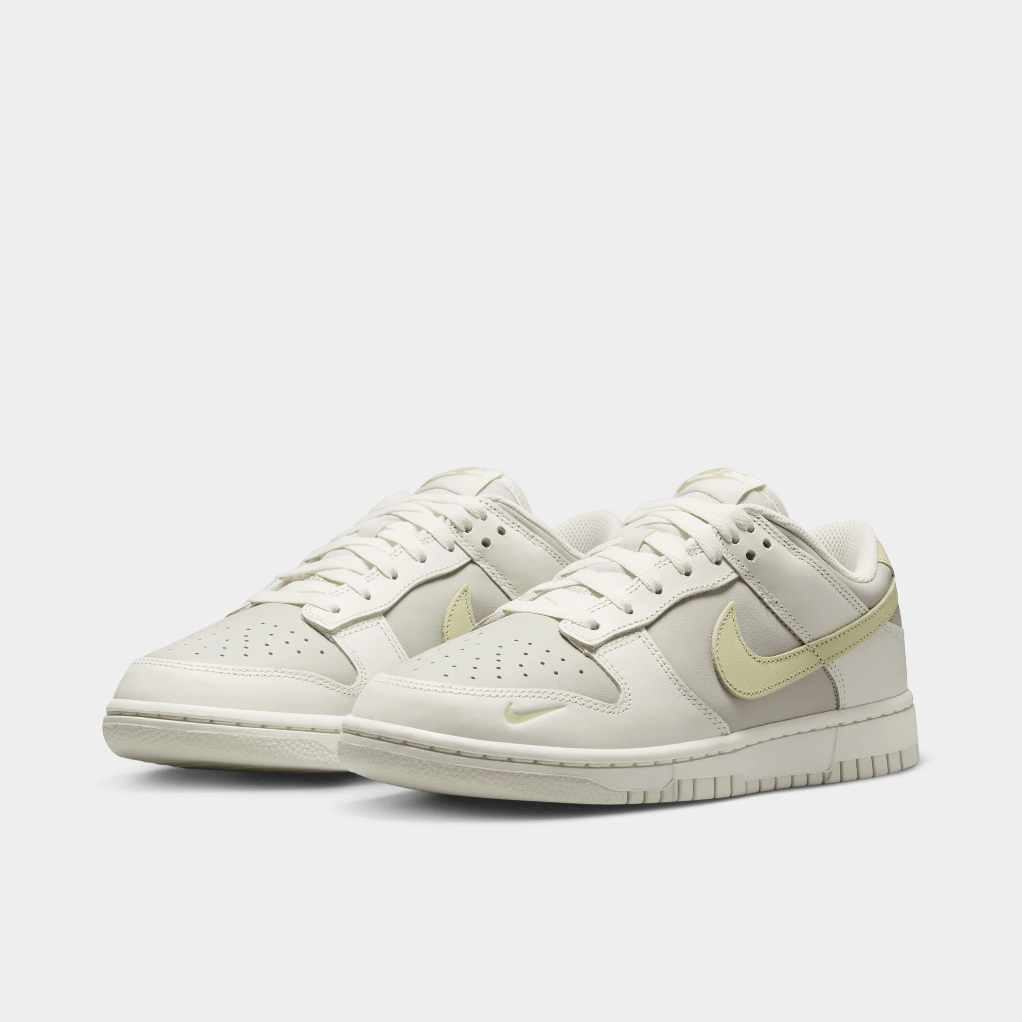 Nike Women's Dunk Low Phantom / Light Bone - Olive Aura