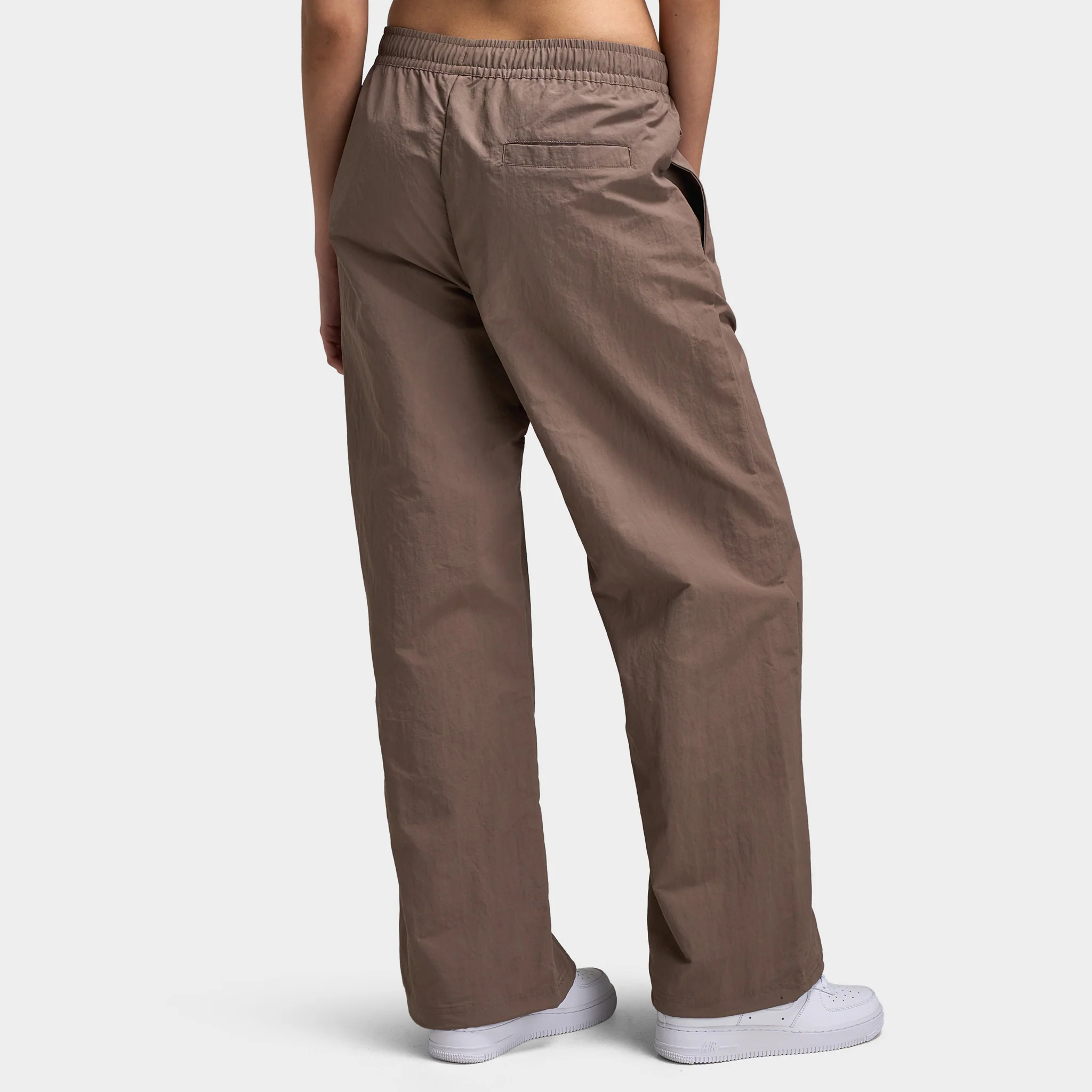 Nike Sportswear Women's Mid-Rise Open-Hem Pants Mink Brown / White