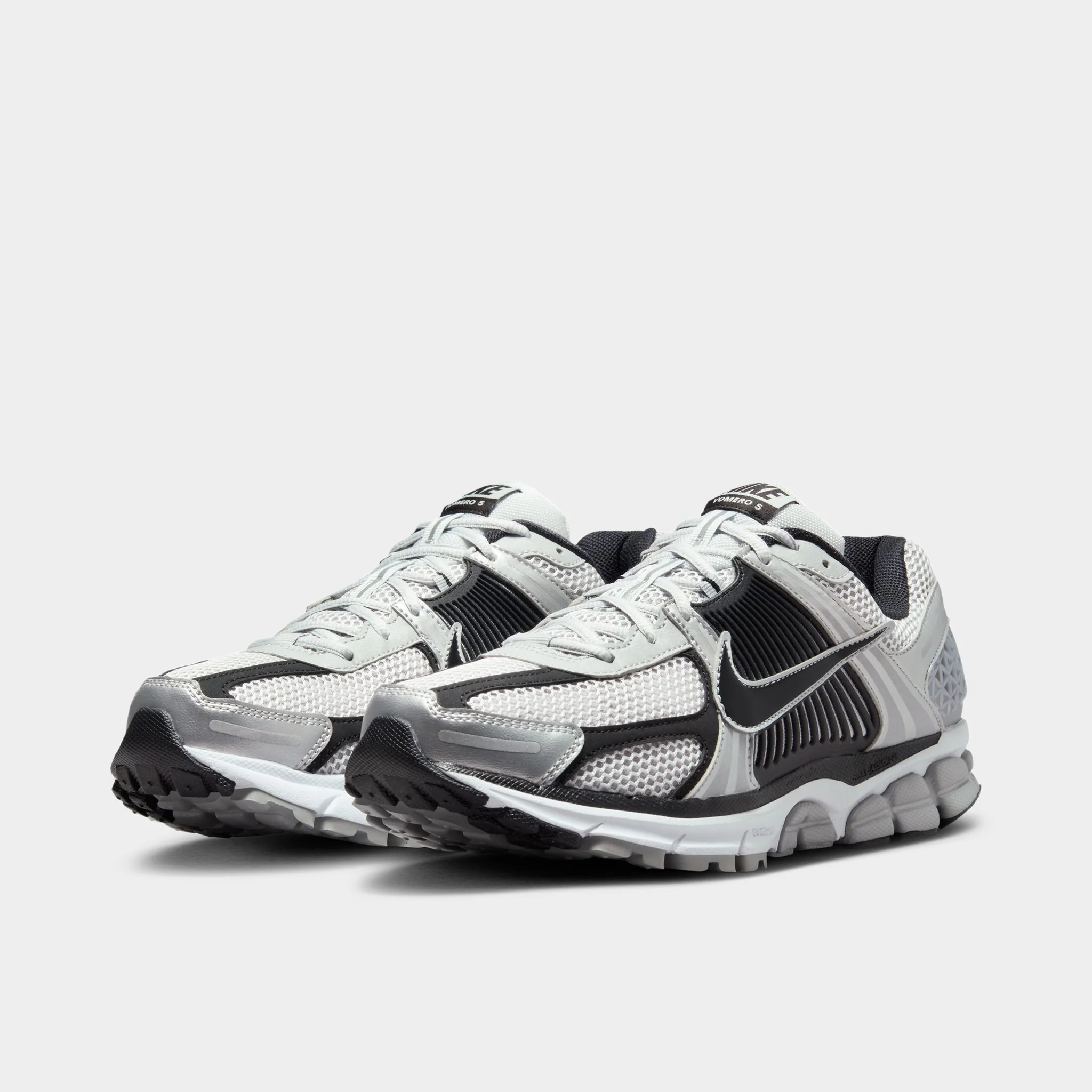 Nike Zoom Vomero 5 Metallic Silver / Black - Pure Platinum