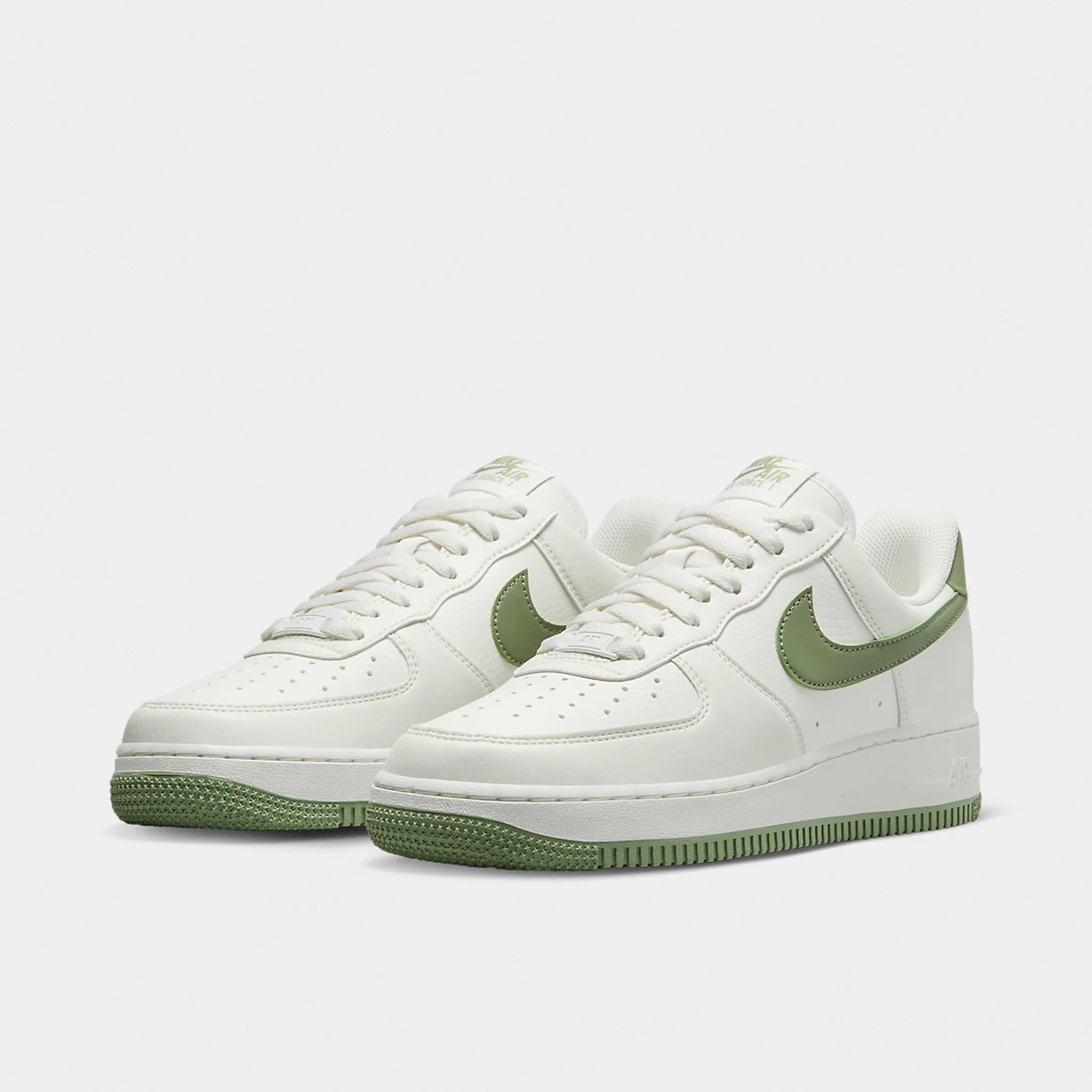 Nike Women�s Air Force 1 Next Nature Sail / Oil Green - Volt