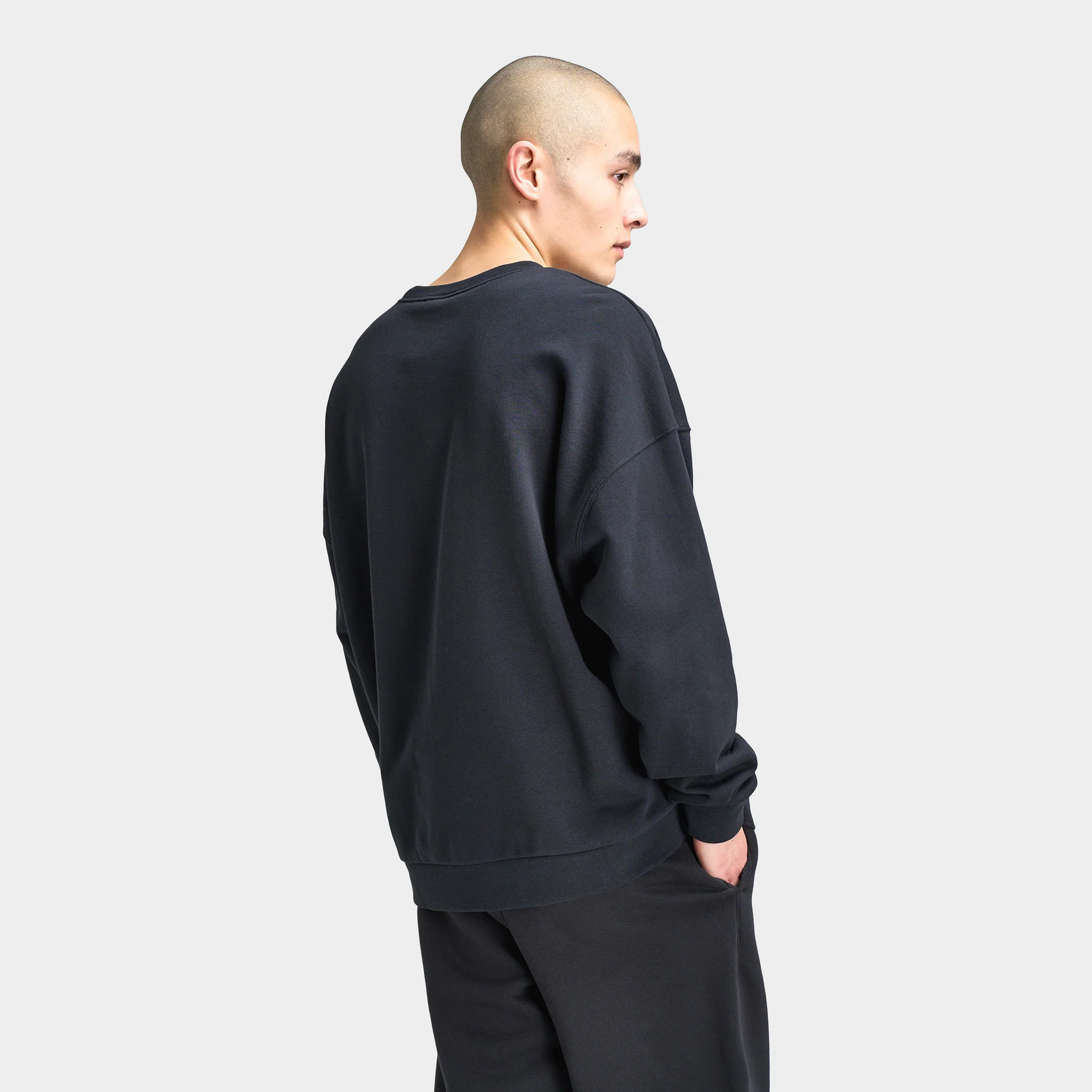 Nike Sportswear Club Fleece Oversized Crewneck Black / White