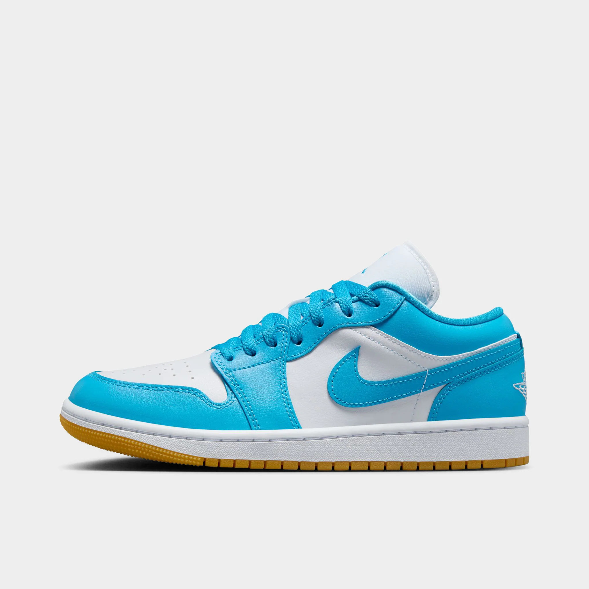 Jordan Women's 1 Low White / Dark Powder Blue - Gum