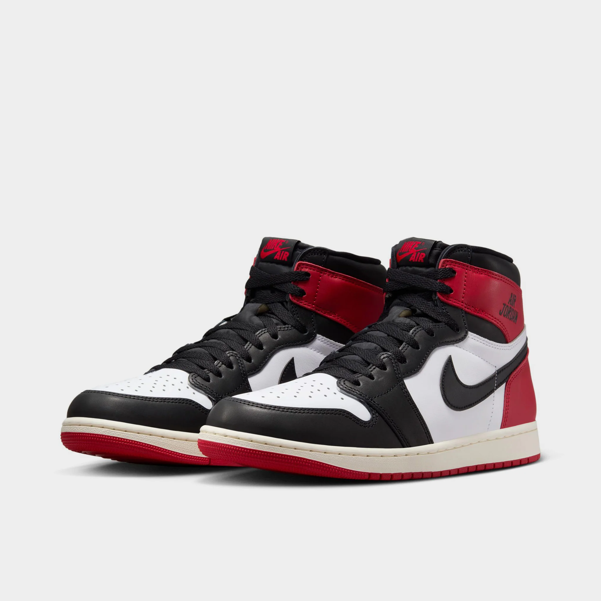 Jordan 1 Retro High OG White / Black - Varsity Red