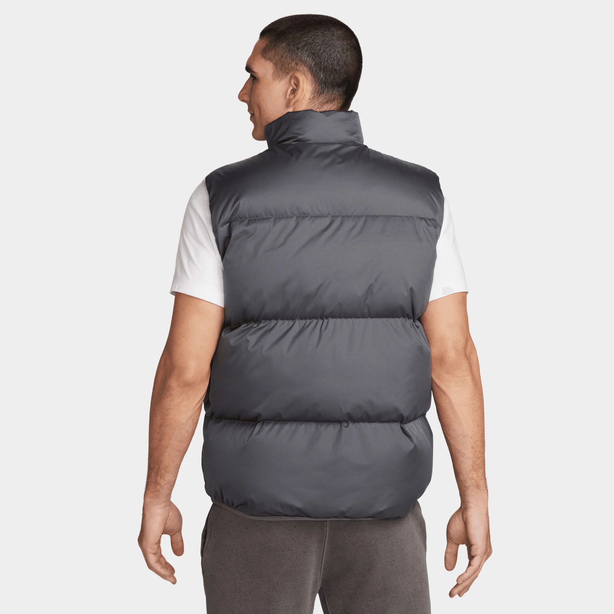 Nike Sportswear Club Therma-FIT Puffer Vest Iron Grey / White